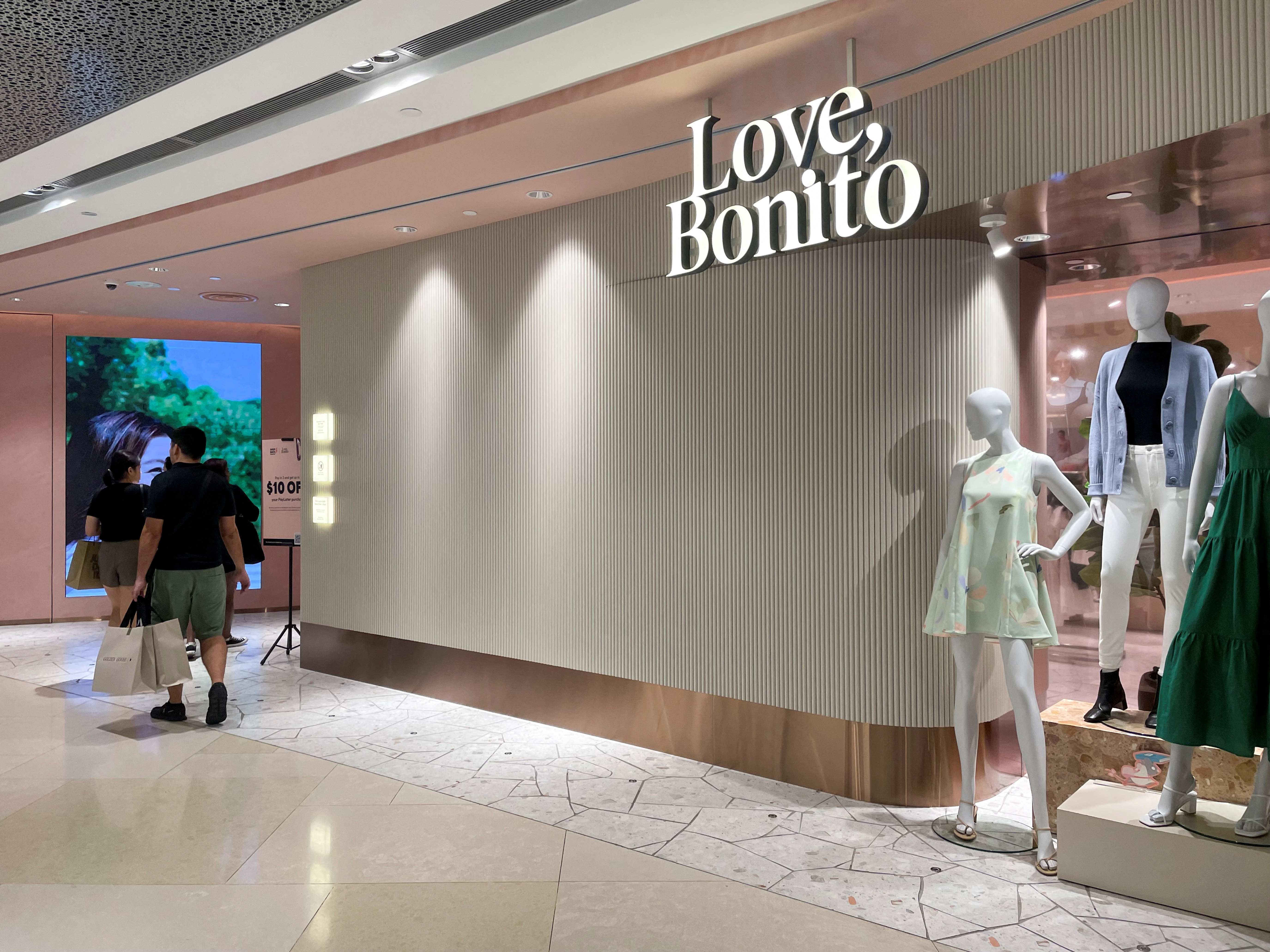 Stores  Love, Bonito INTL