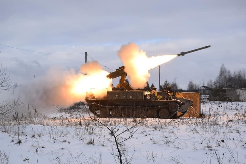 Ukrainian servicemen take part in anti-aircraft military drills in Volyn Region