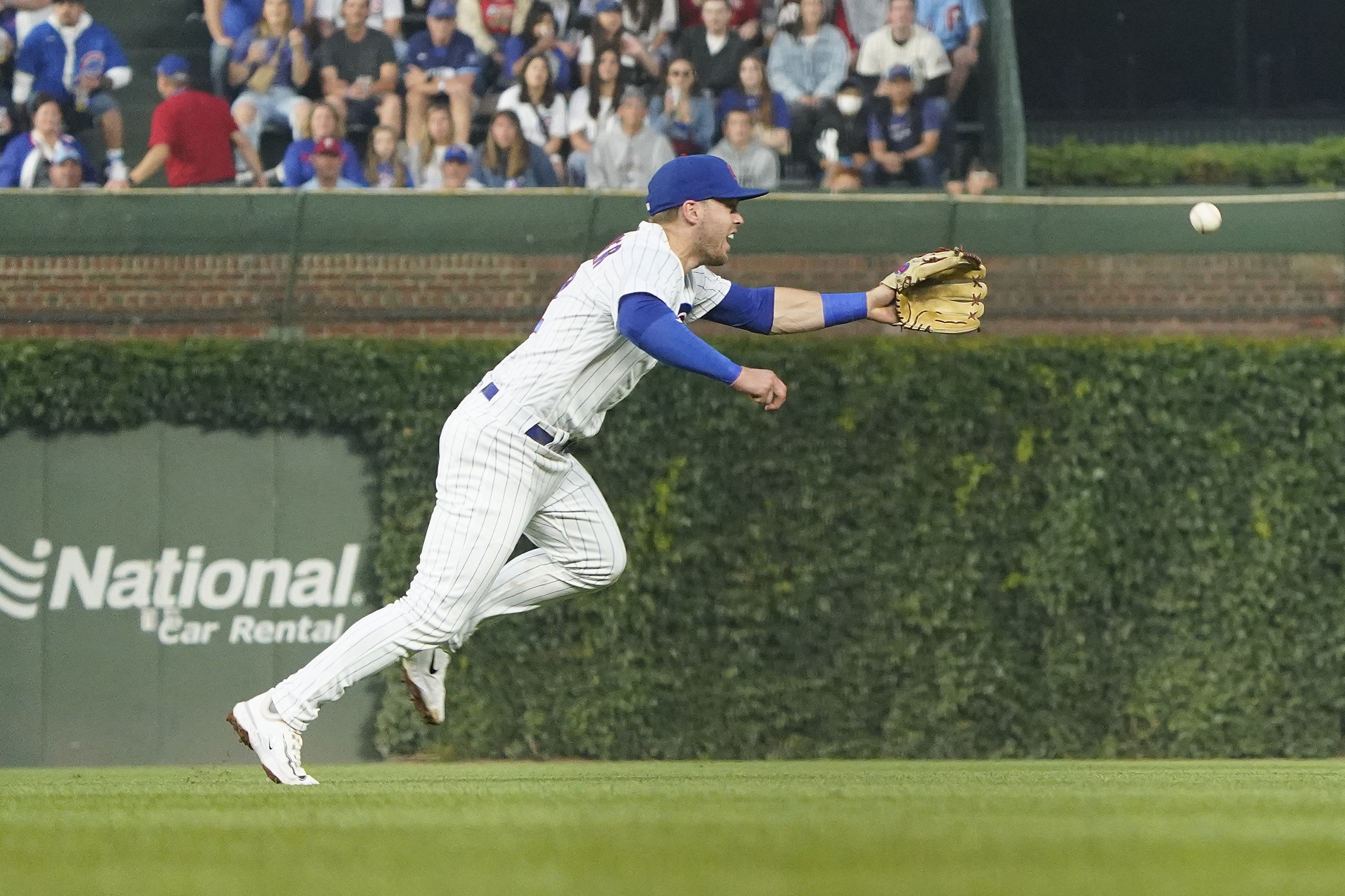 After a Slow Start as a Switch-Hitter, Ian Happ is Right Back Where He  Needs to Be - Bleacher Nation