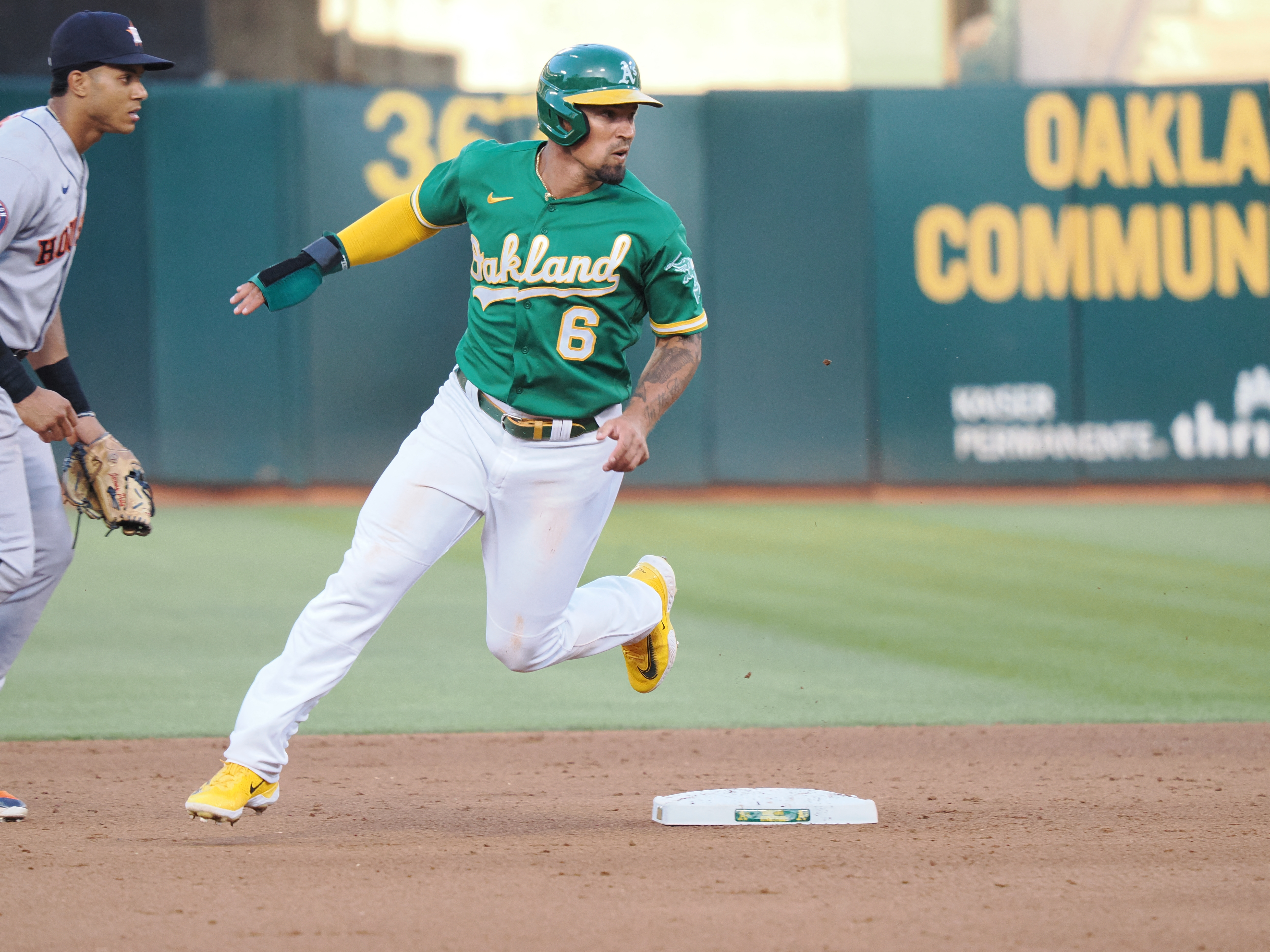 Houston Astros: Dubón, Bregman, Tucker named Gold Glove finalists