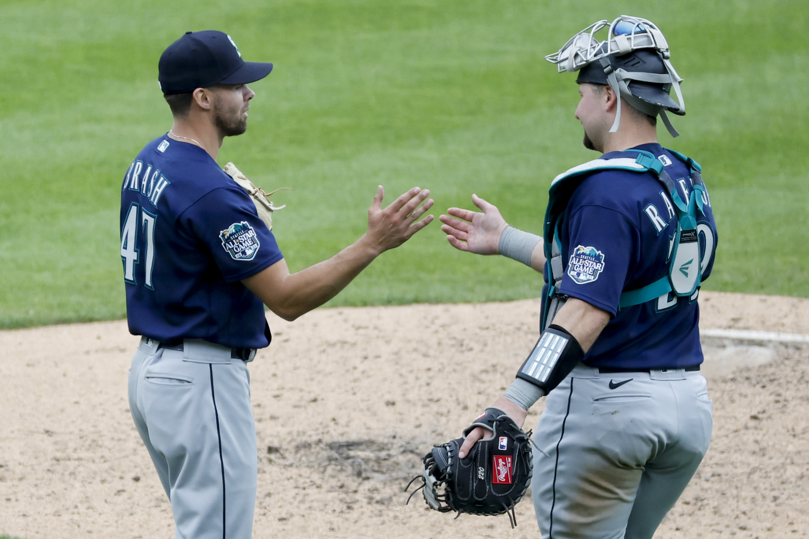 DETROIT, MI - MAY 13: Seattle Mariners center fielder Julio