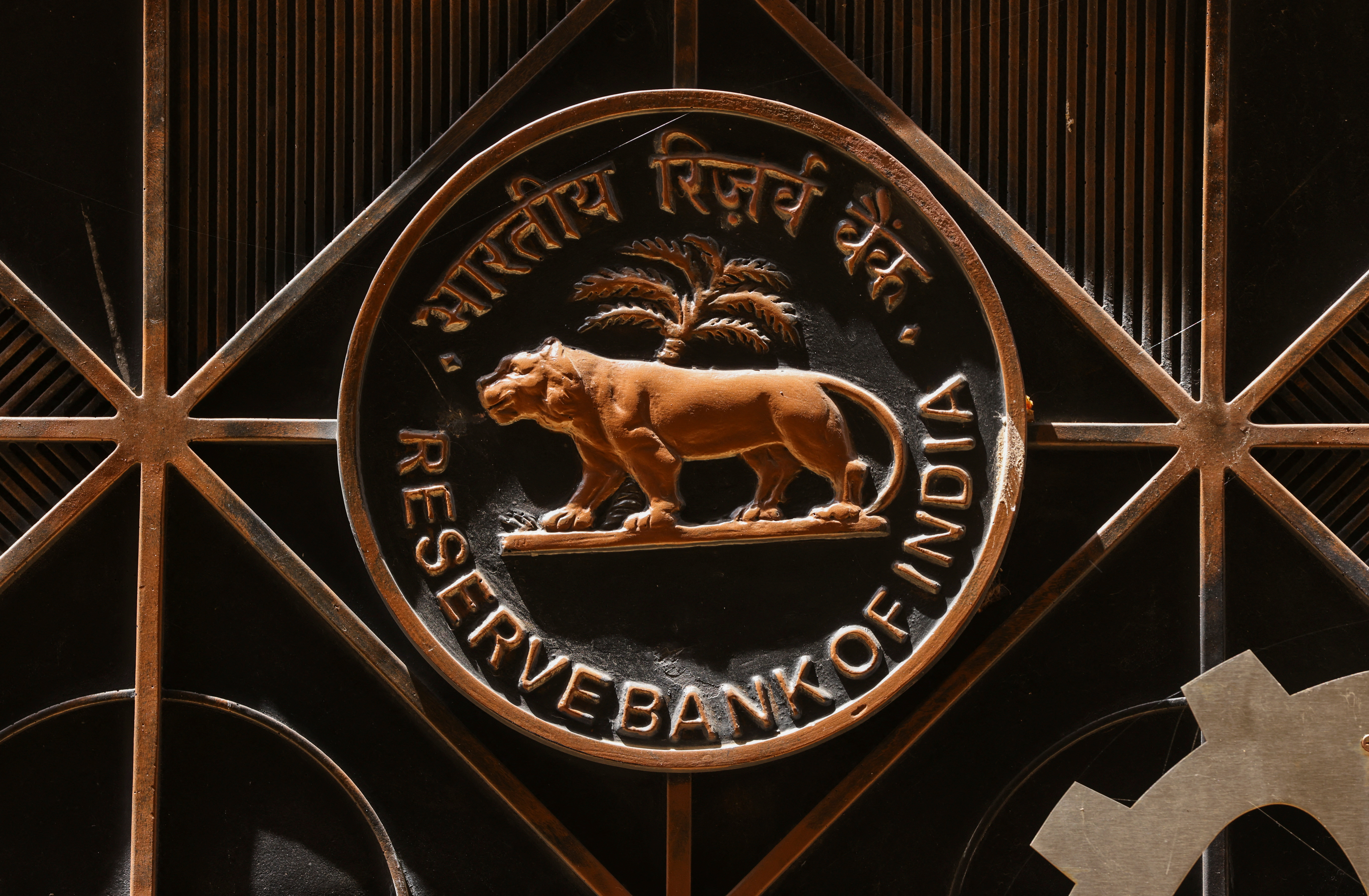 インド中銀、予想通り金利据え置き　インフレの持続的低下を重視