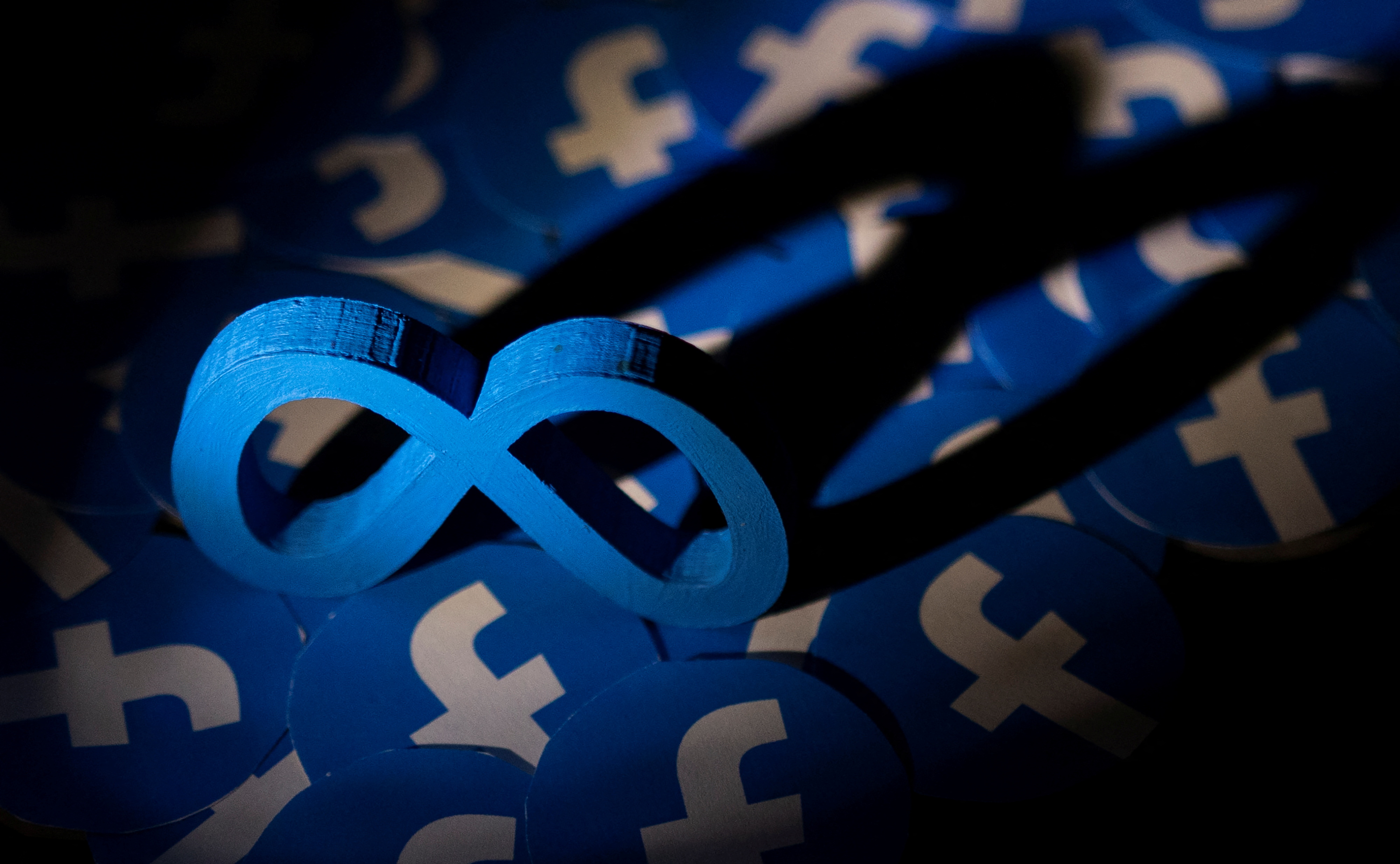 Fb proprietor Meta faces EU ban on centered promoting