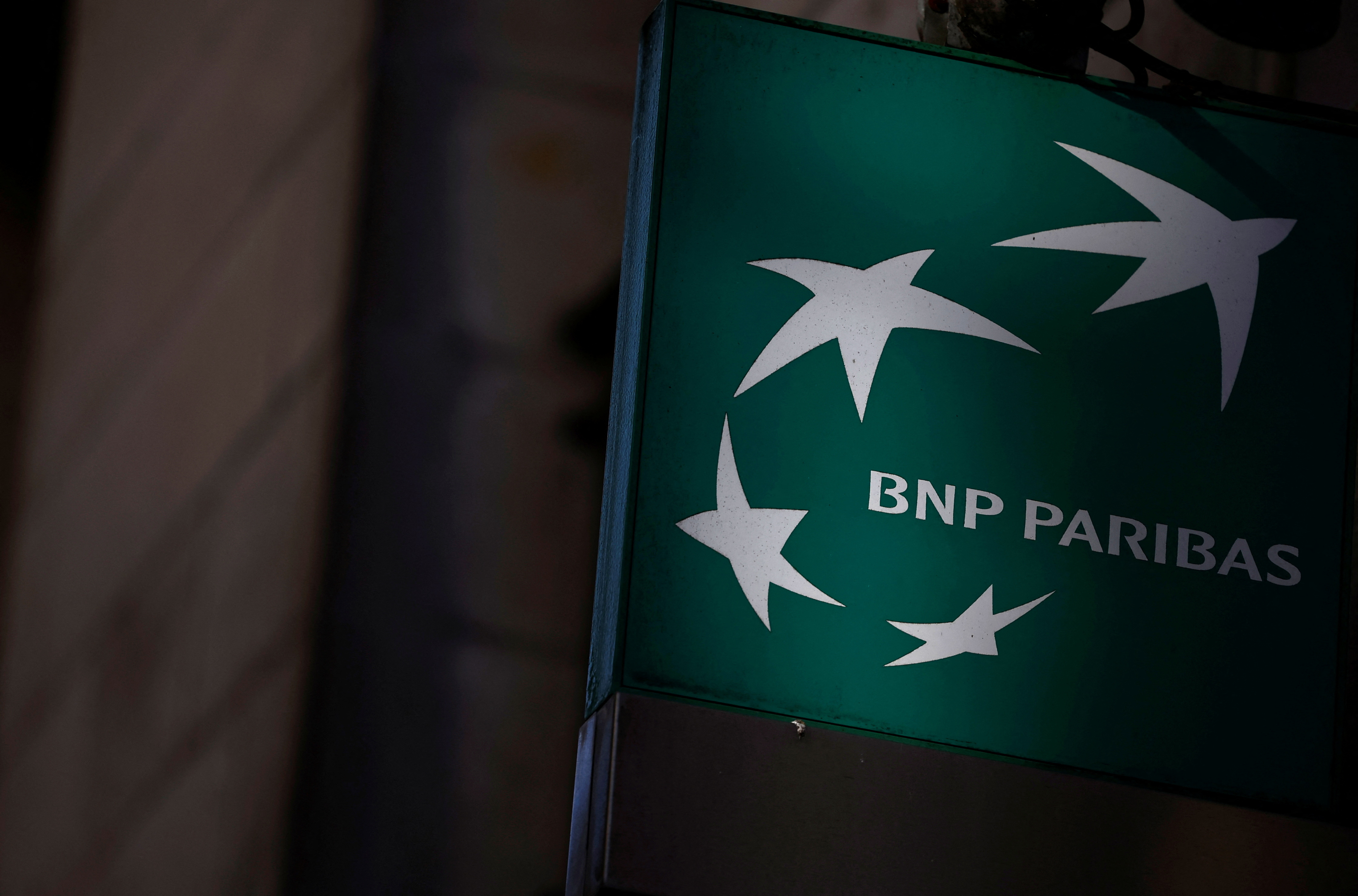 Logo of BNP Paribas in Nantes