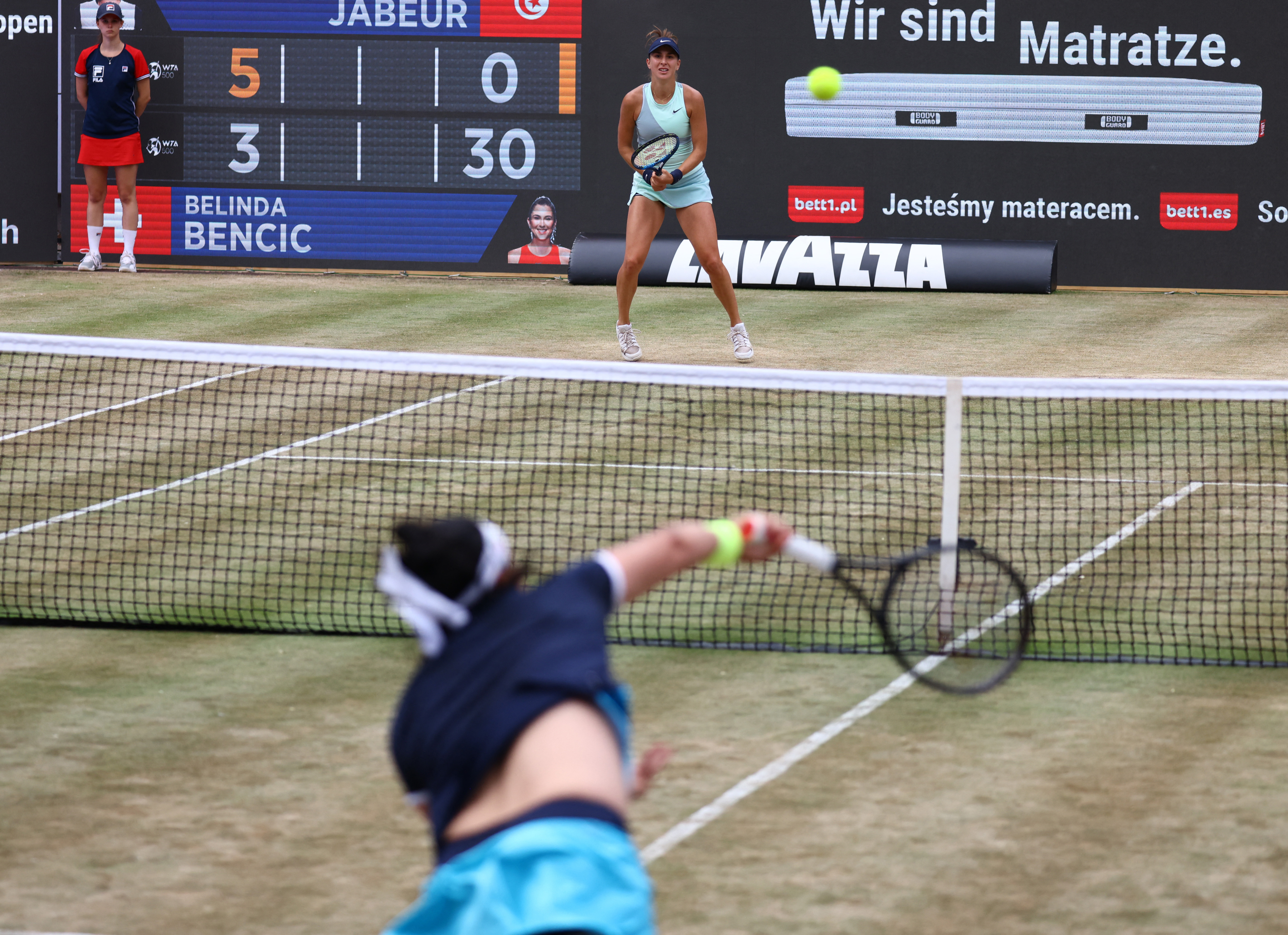 Ons Jabeur vence Belinda Bencic e conquista o WTA 500 de