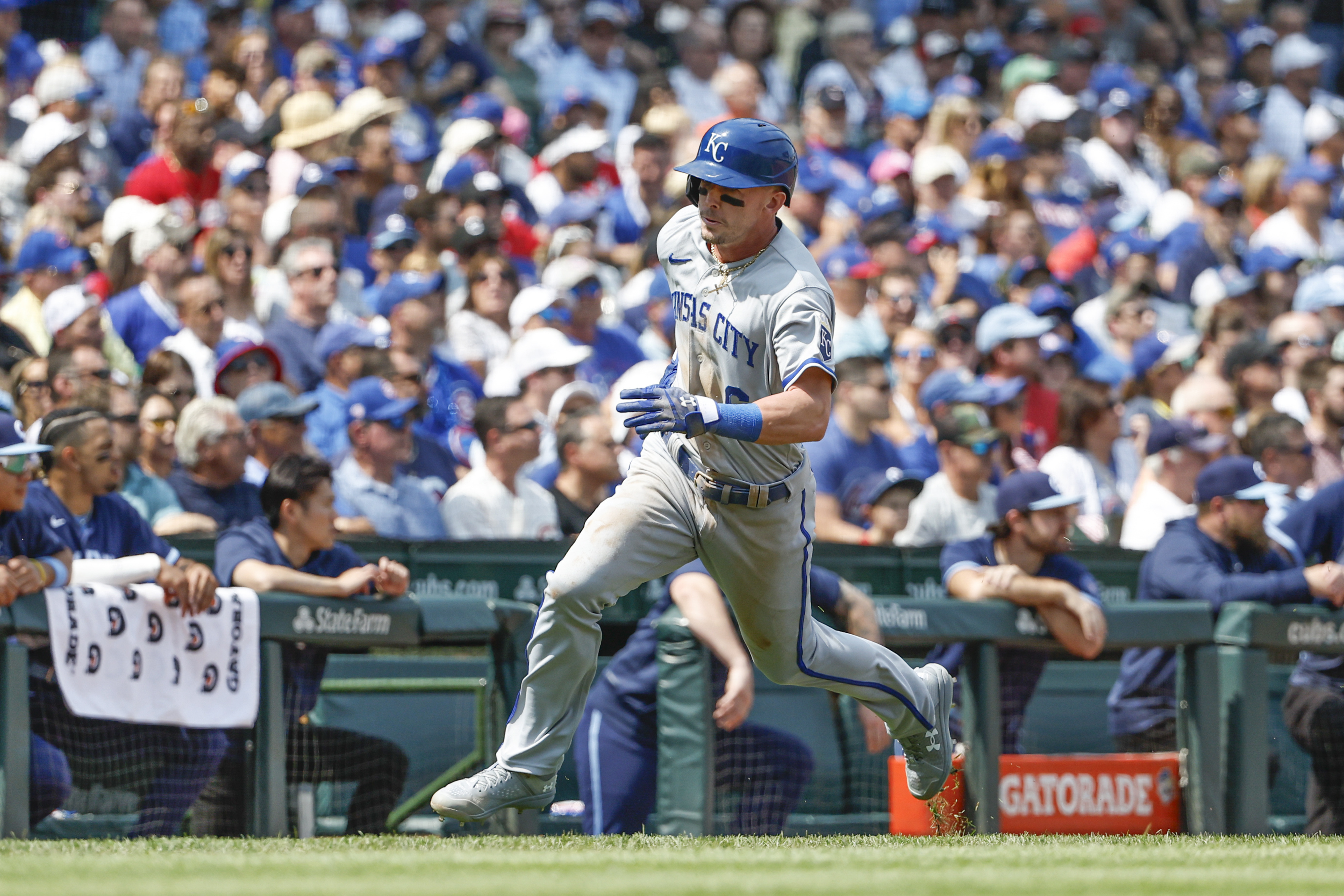 Bobby Witt Jr. leads Royals past Cubs in series opener