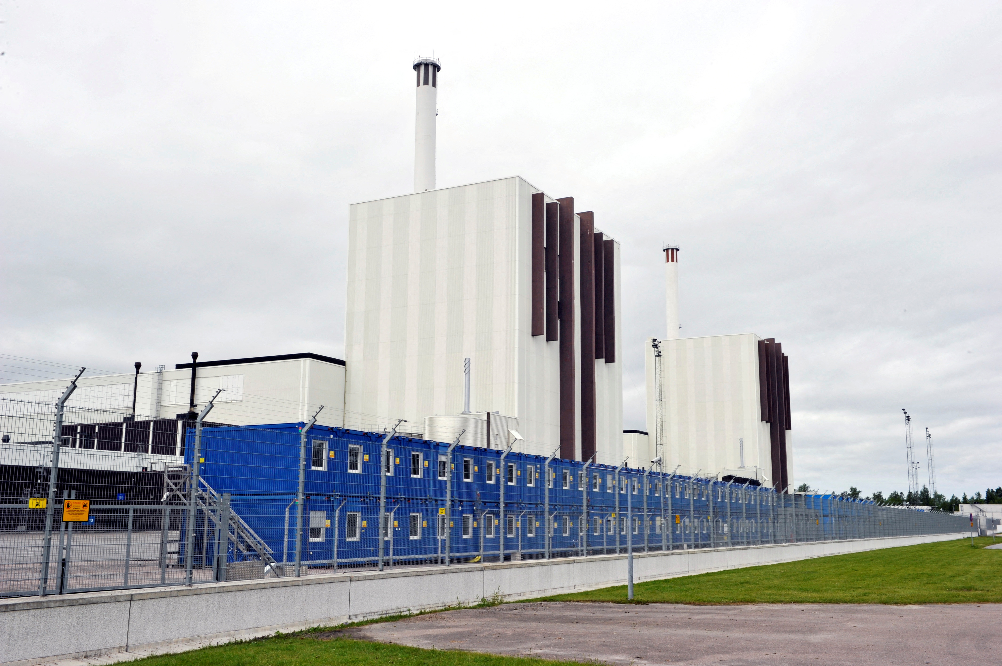 A general view of nuclear power plant in Forsmark, Sweden, June 14, 2010. REUTERS/Scanpix/Bertil Ericson/