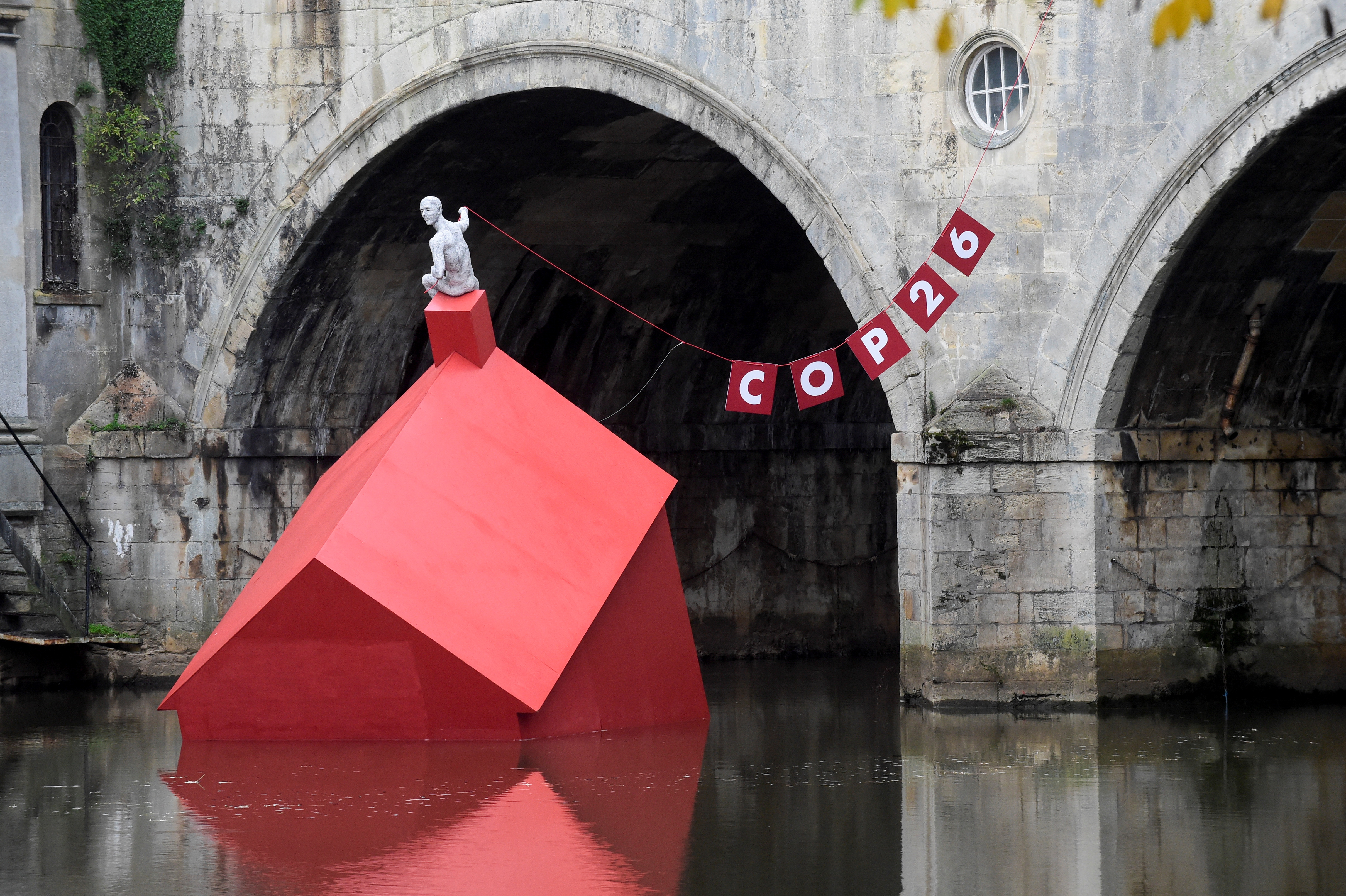 Installation highlights climate change in Bath