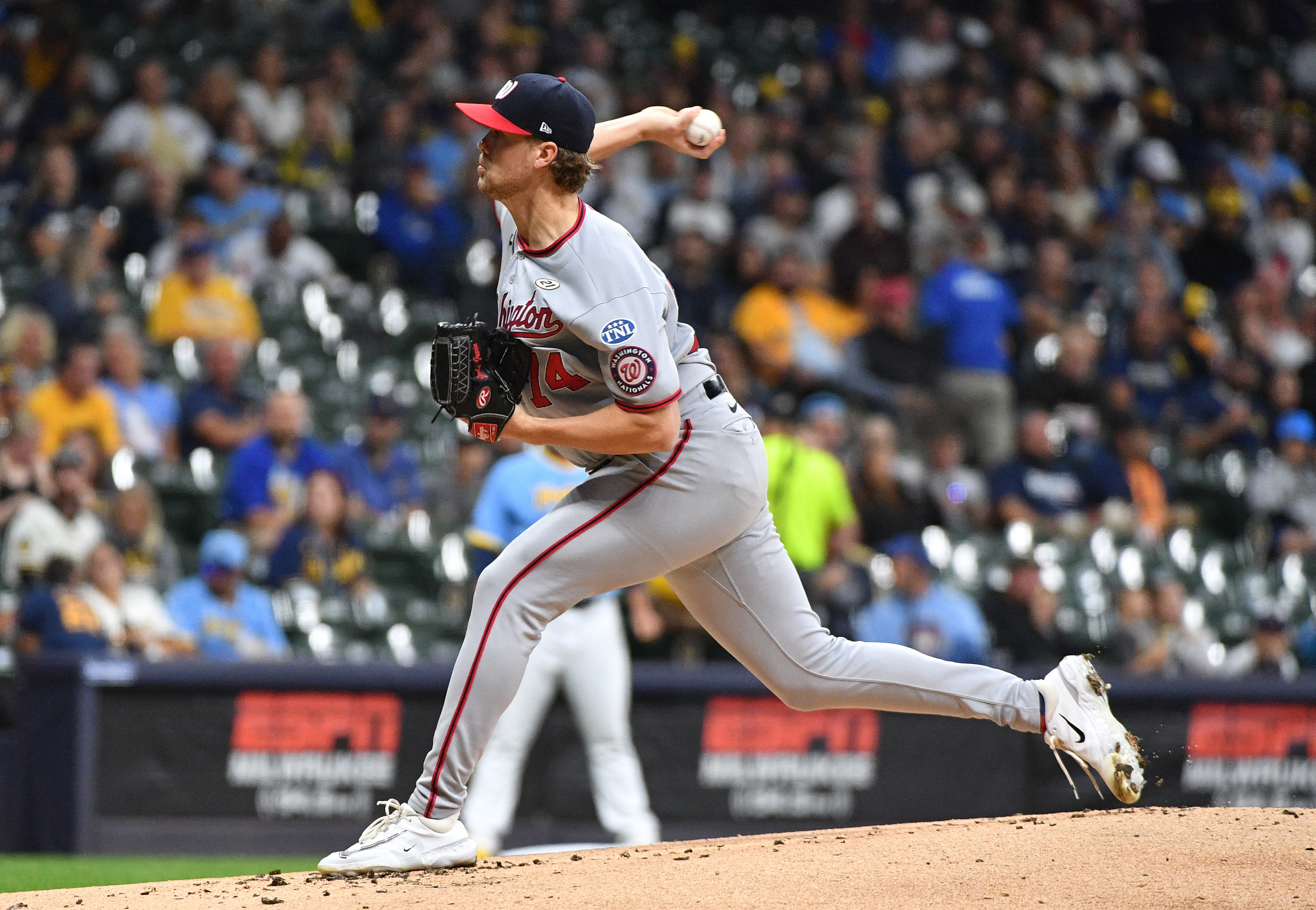 Carlos Santana blasts 2 HRs as Brewers rally past Nationals