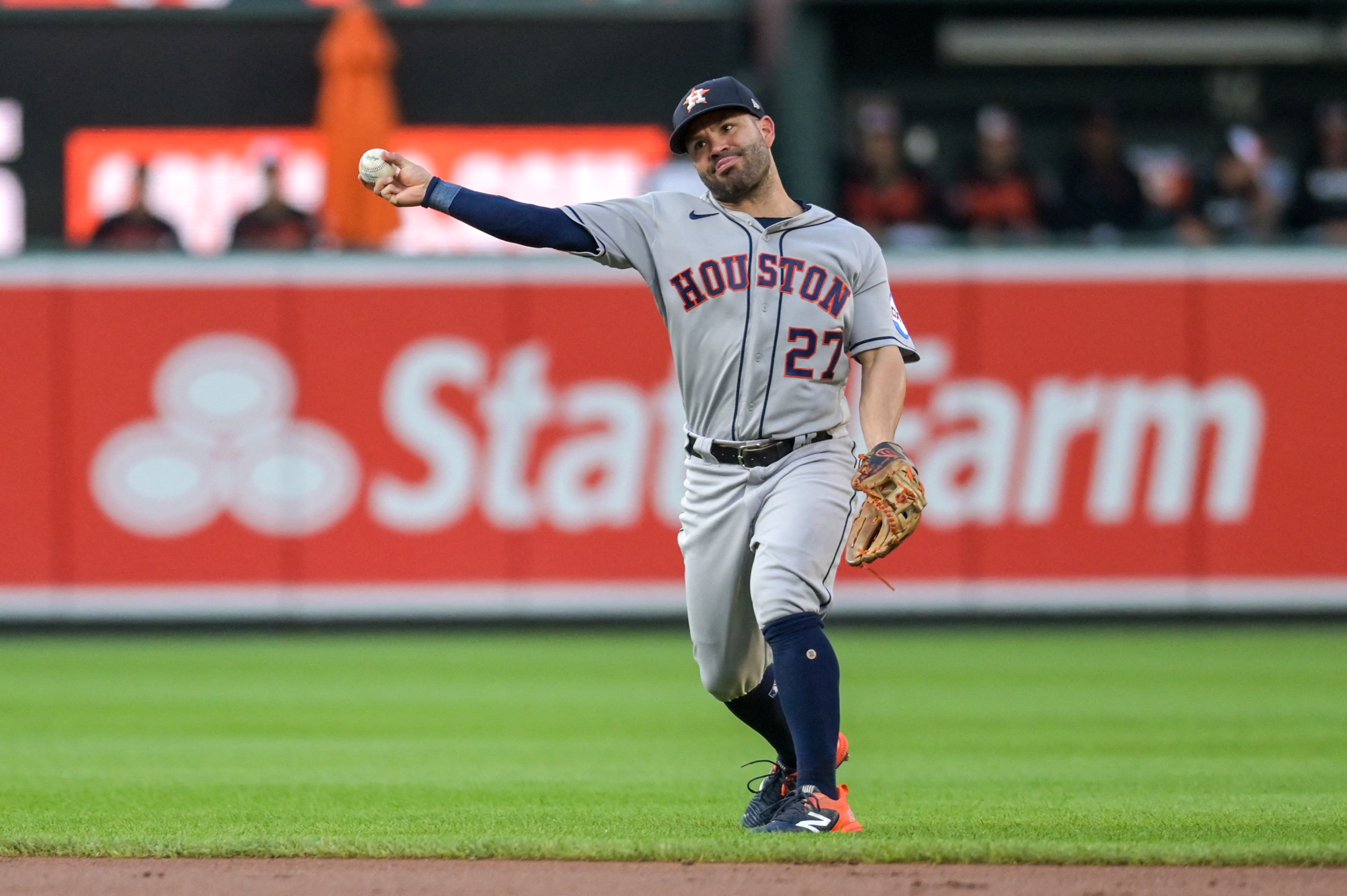 Astros edge O's on Kyle Tucker's grand slam