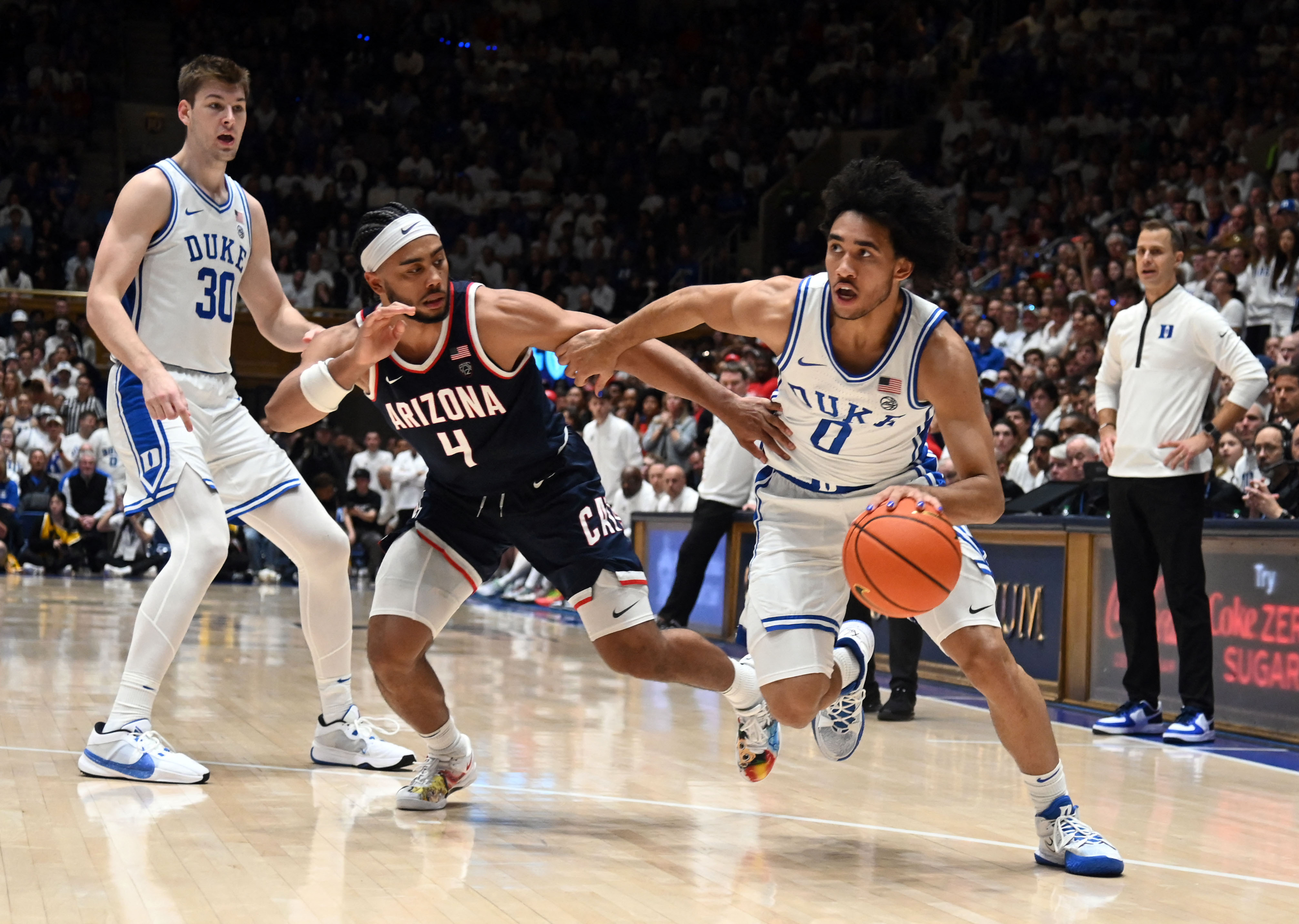 Caleb Love's late free throws send No. 12 Arizona over No. 2 Duke | Reuters