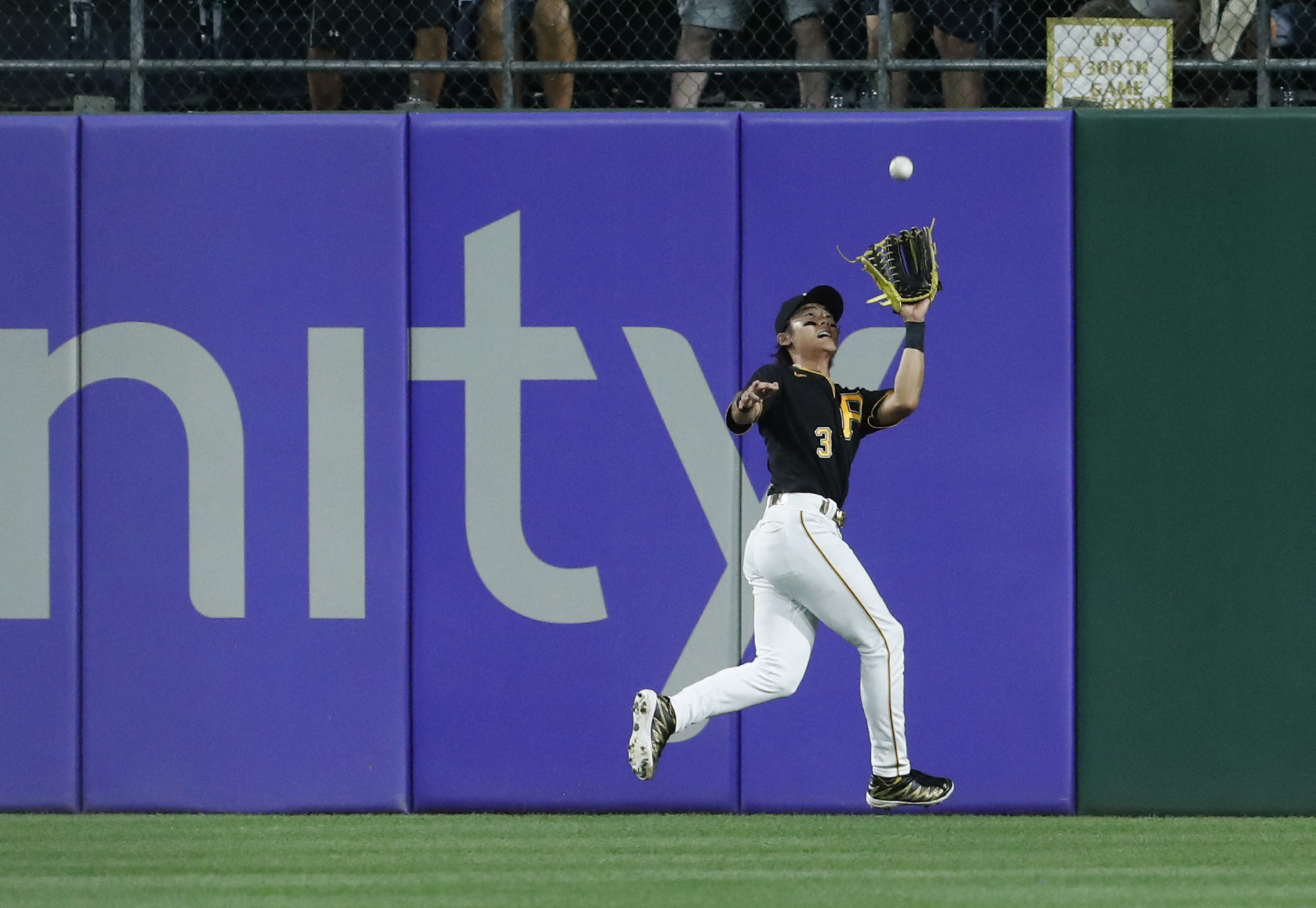 Hayes rallies Pirates to 7-6 win over Padres in 10 innings – WPXI