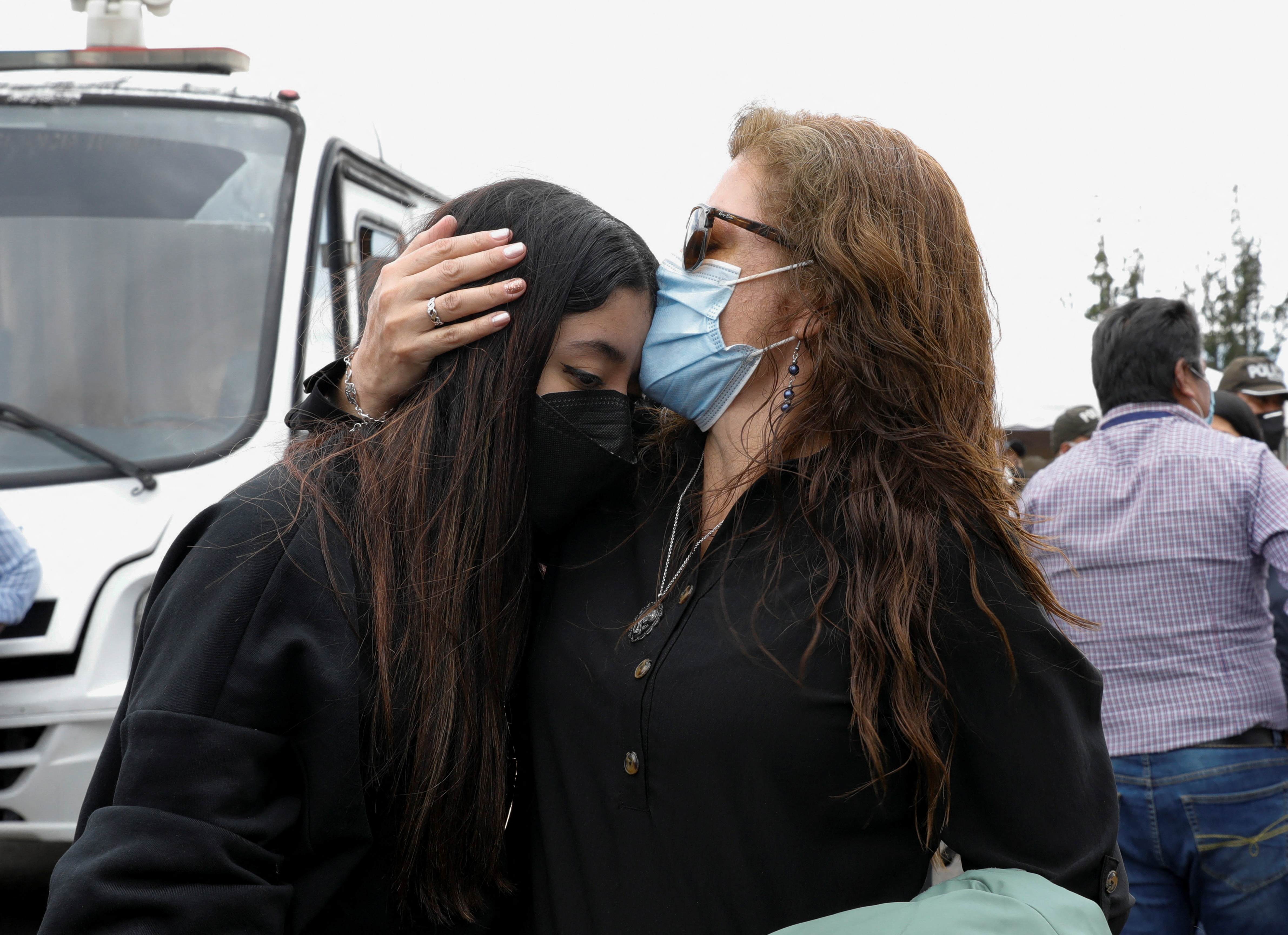 Hundreds of Latin Americans return from Ukraine following Russia's invasion
