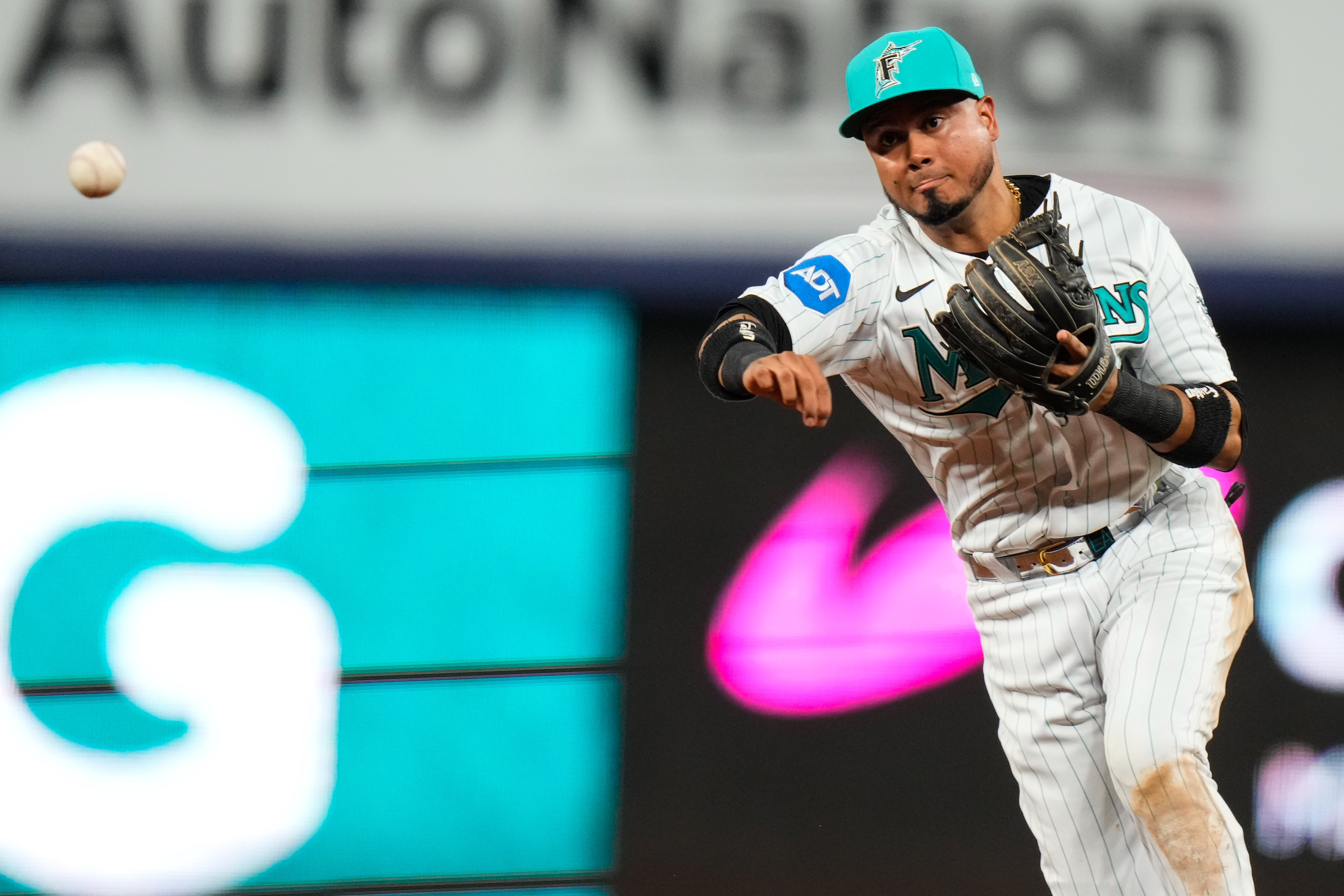 Miami Marlins Will Wear Teal Throwbacks 11 Times In 2023, 58% OFF