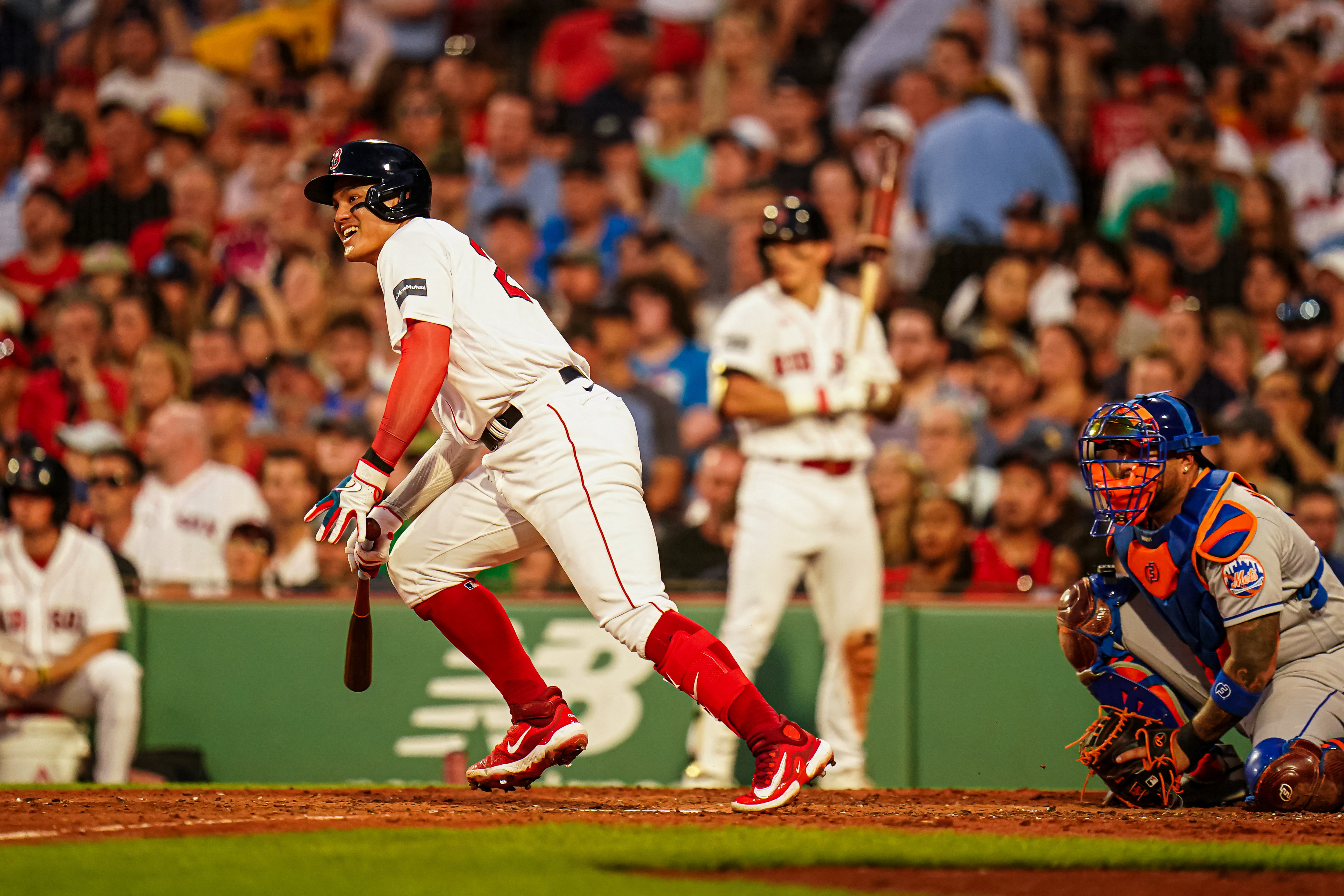 Devers and Duvall lead the Red Sox offense in a 6-1 win over the Mets - ABC  News