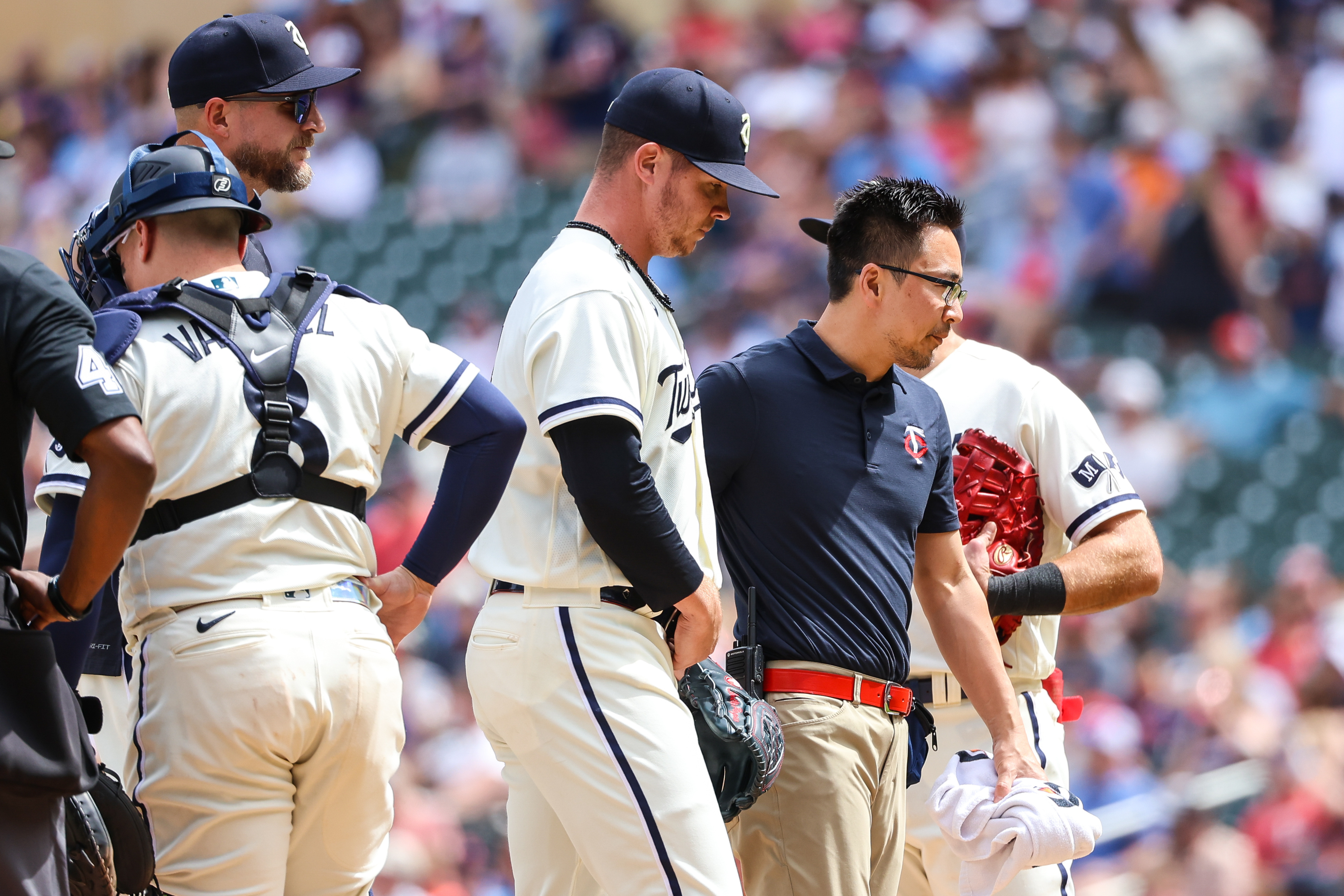 Jose Berrios beats former team as Blue Jays blank Twins