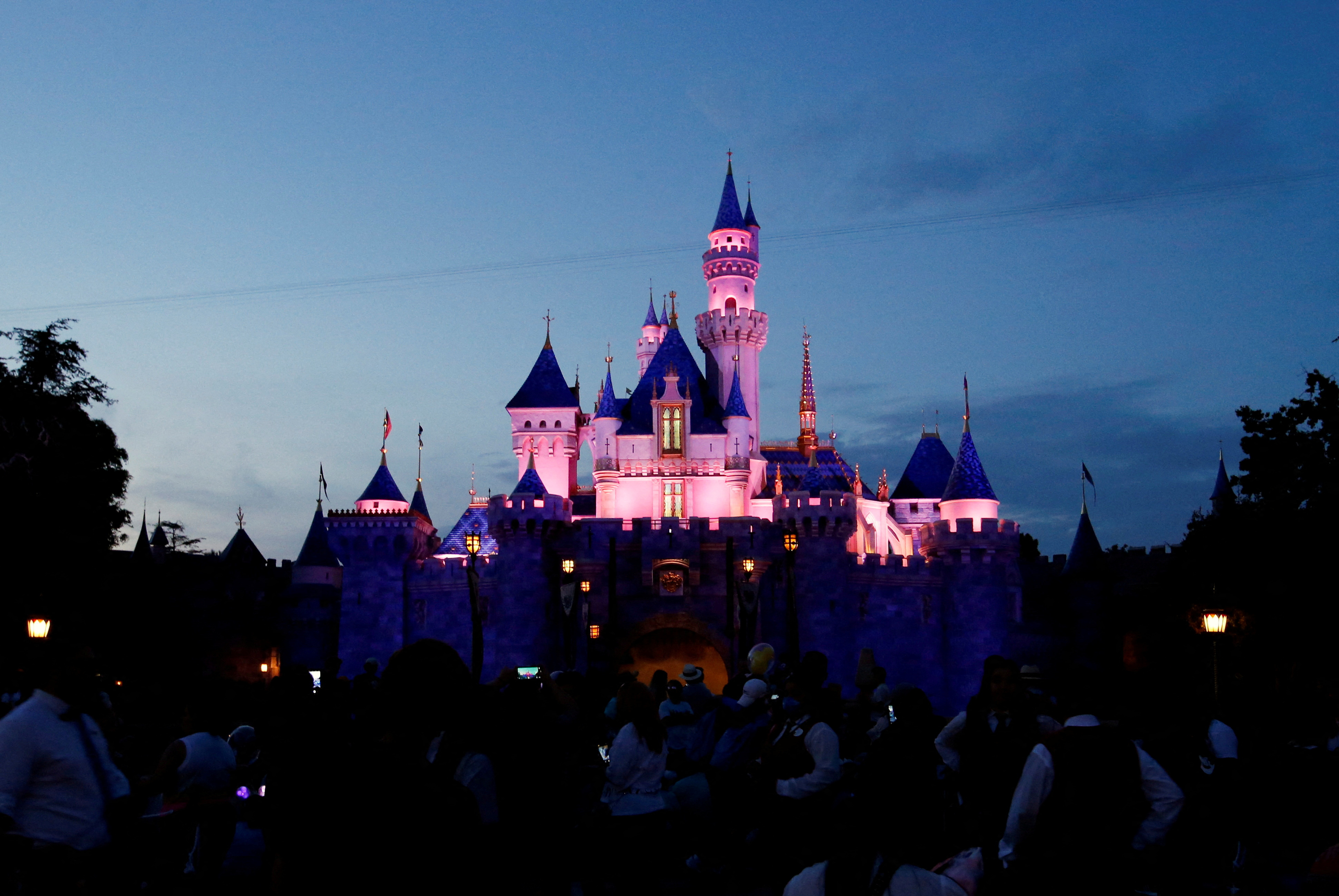 Planned Disneyland expansion in California clears major hurdle | Reuters