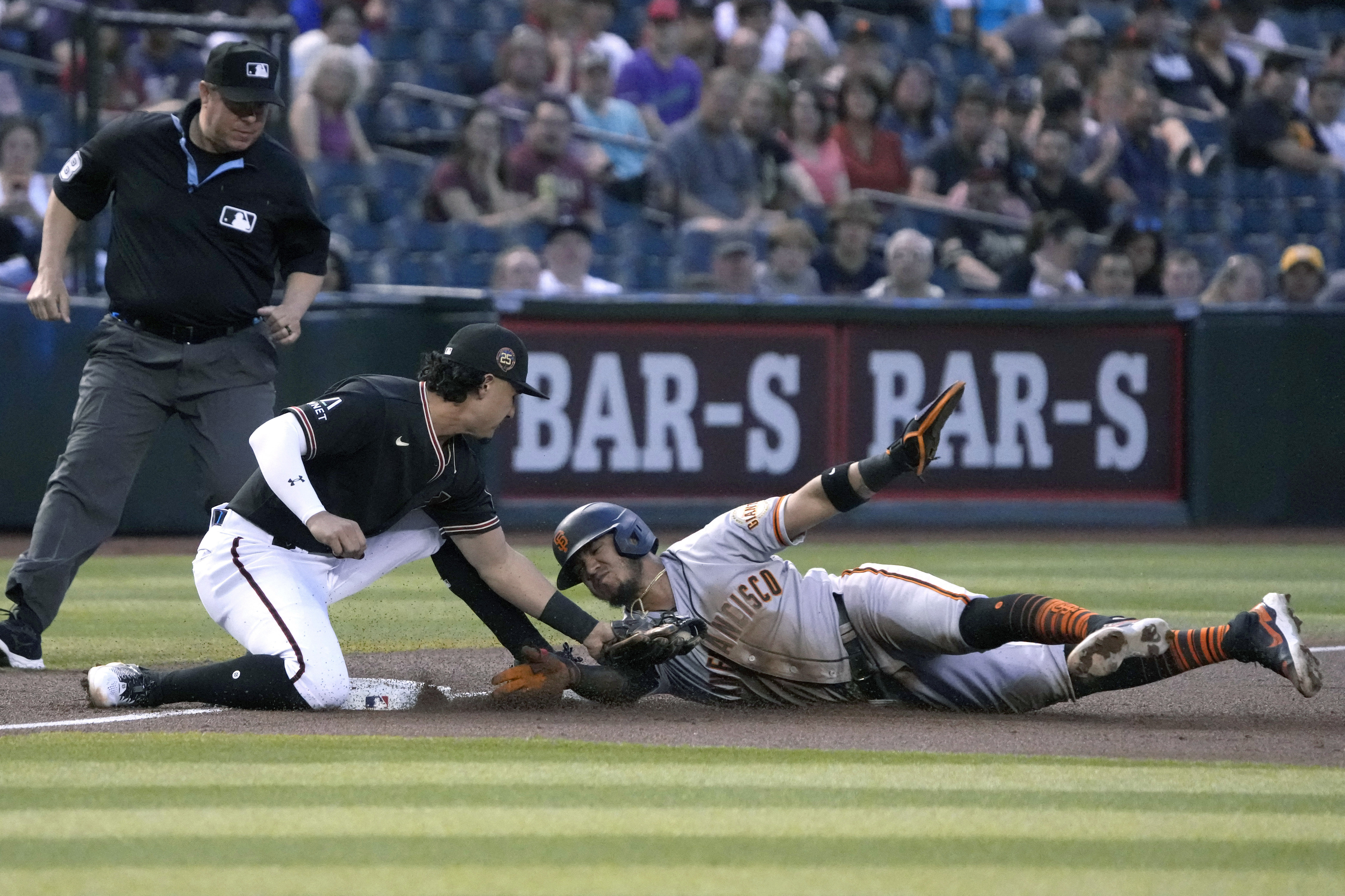 Rookie Casey Schmitt has 4 hits for historic start, Giants beat Diamondbacks  6-2 - The San Diego Union-Tribune