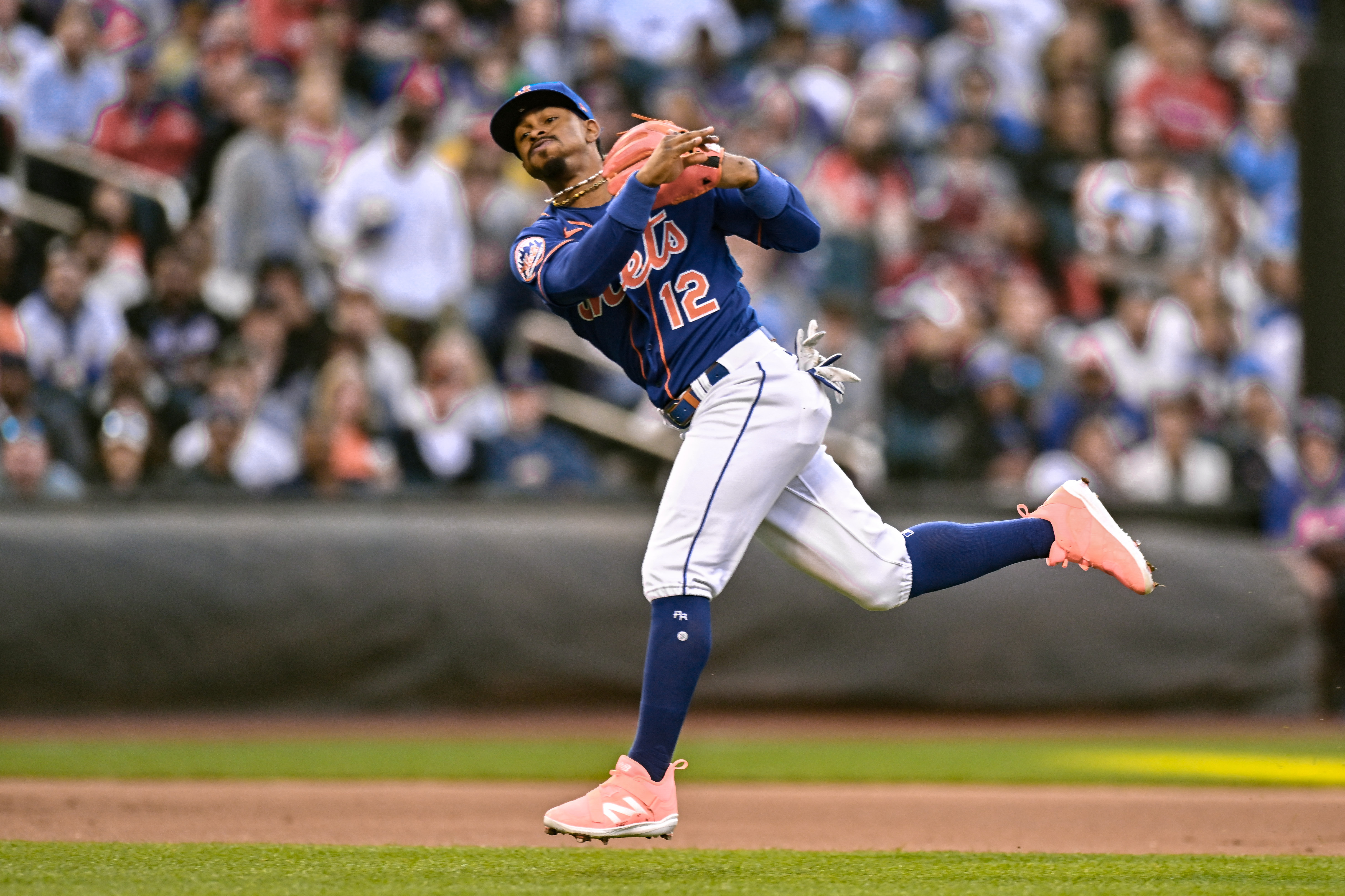 Kodai Senga leads combined two-hitter as Mets stifle Phillies