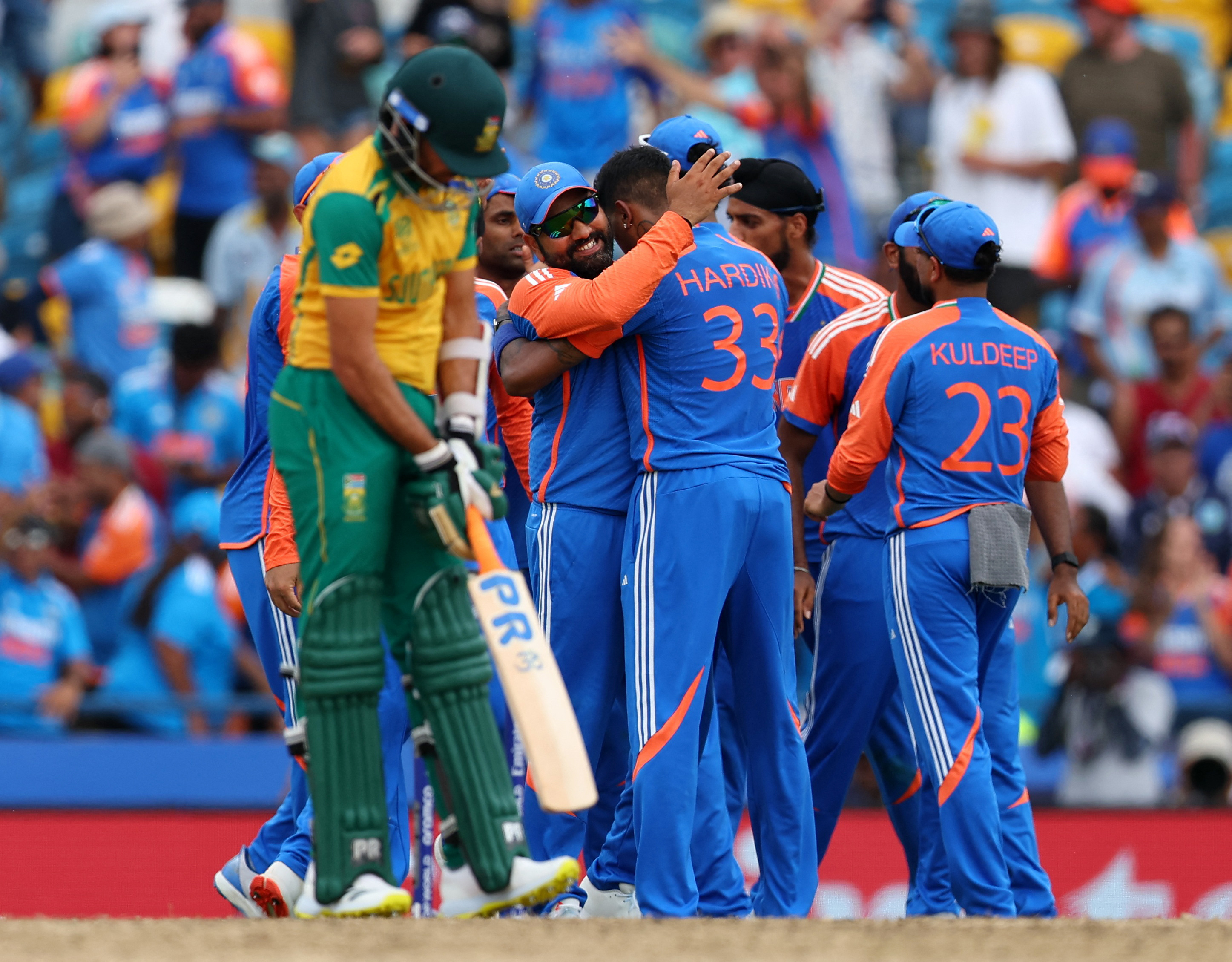 India beat S Africa by 7 runs to win T20 World Cup Reuters