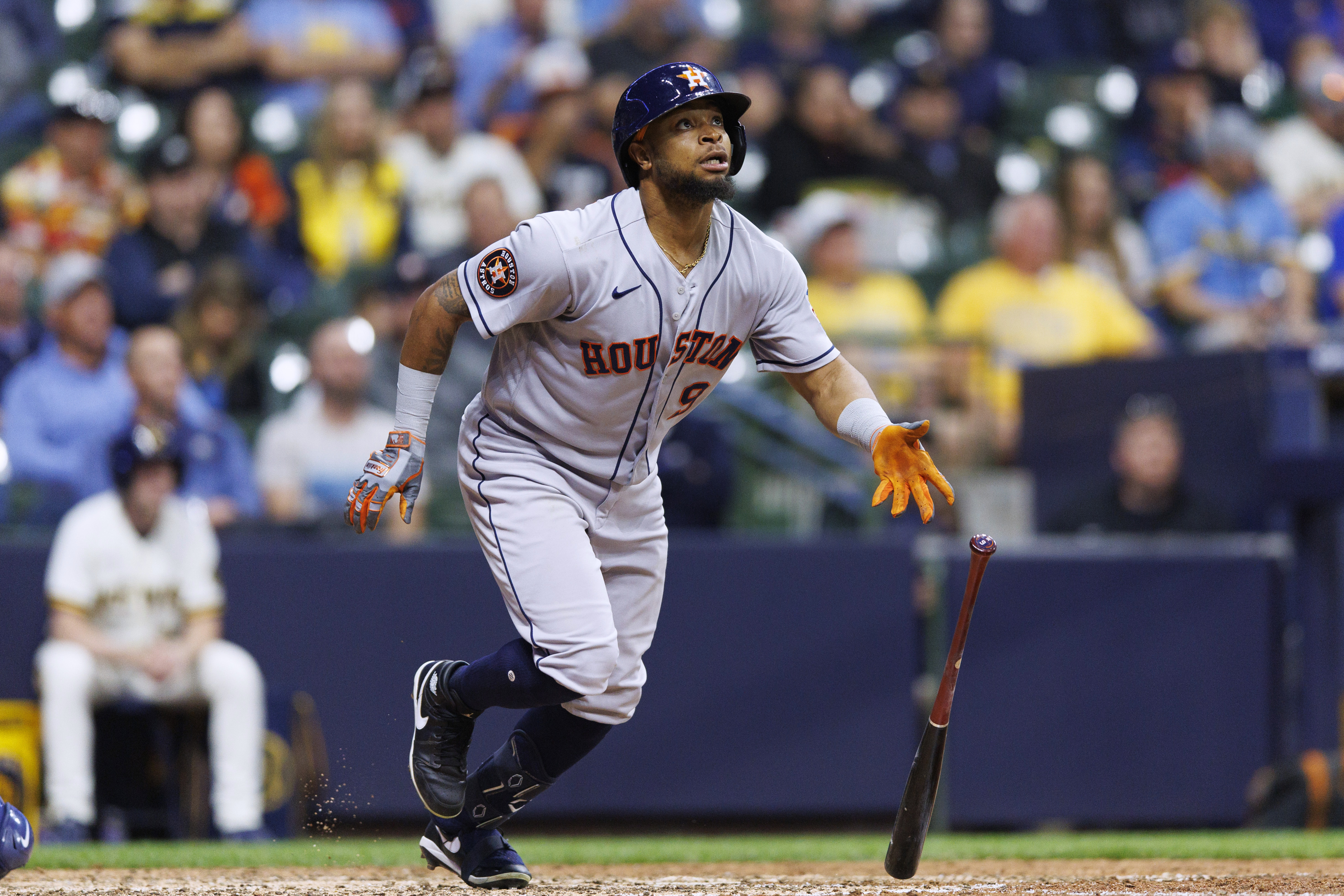 Astros hit 5 home runs in rout of Brewers