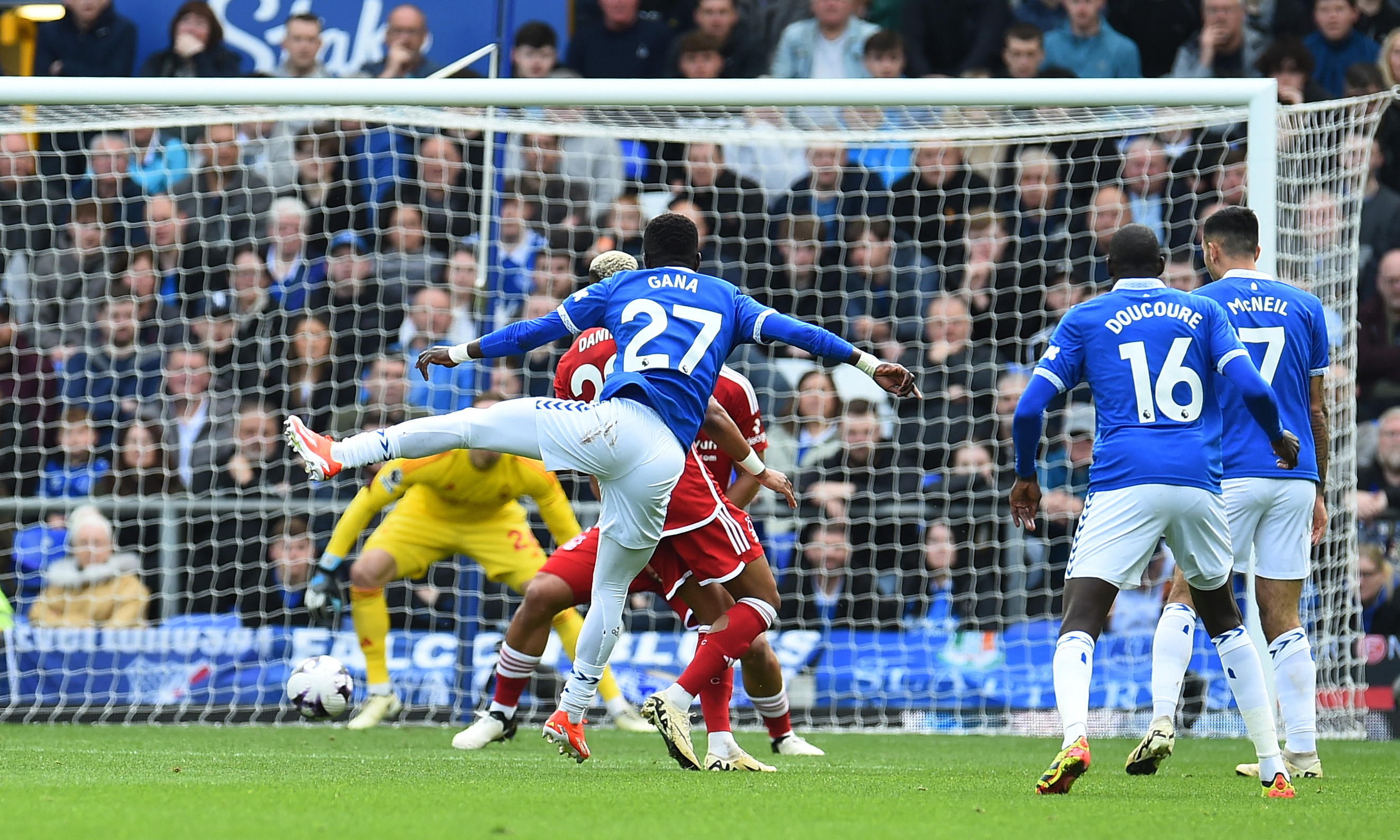 Premier League - Everton v Nottingham Forest