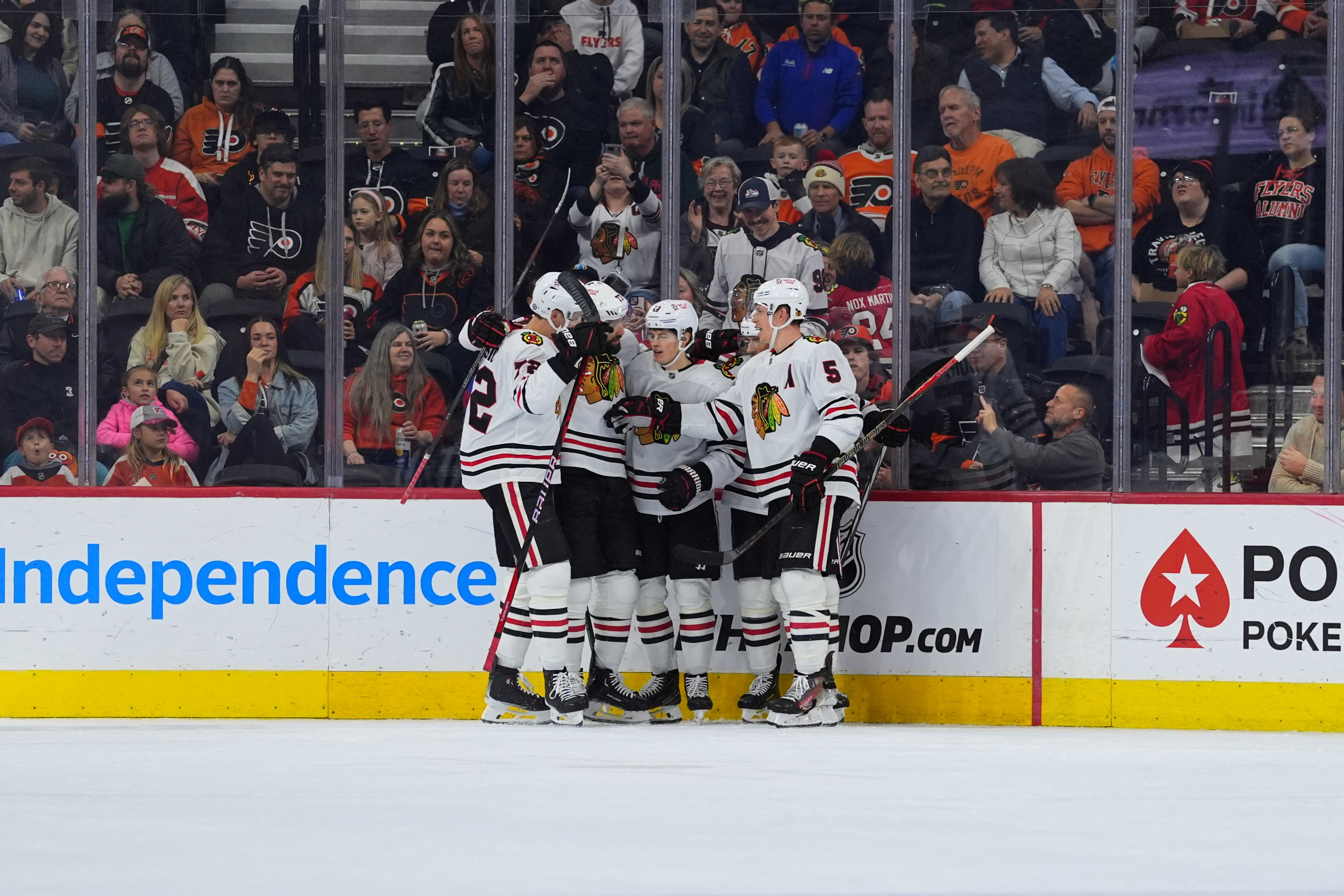 Down two in third, Flyers rally past Blackhawks in OT | Reuters