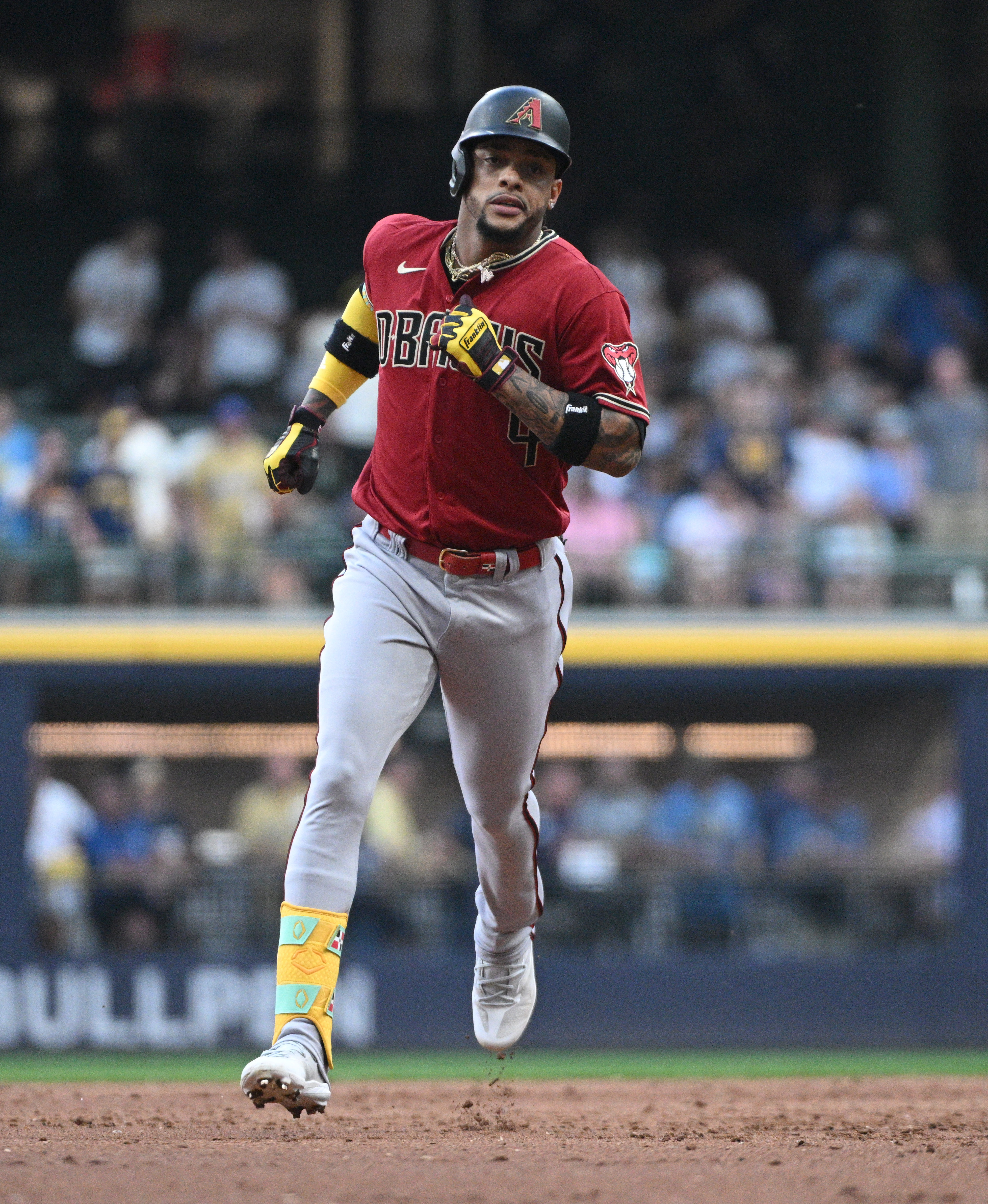 Photos: Milwaukee Brewers blank Arizona Diamondbacks 2-0 for sweep