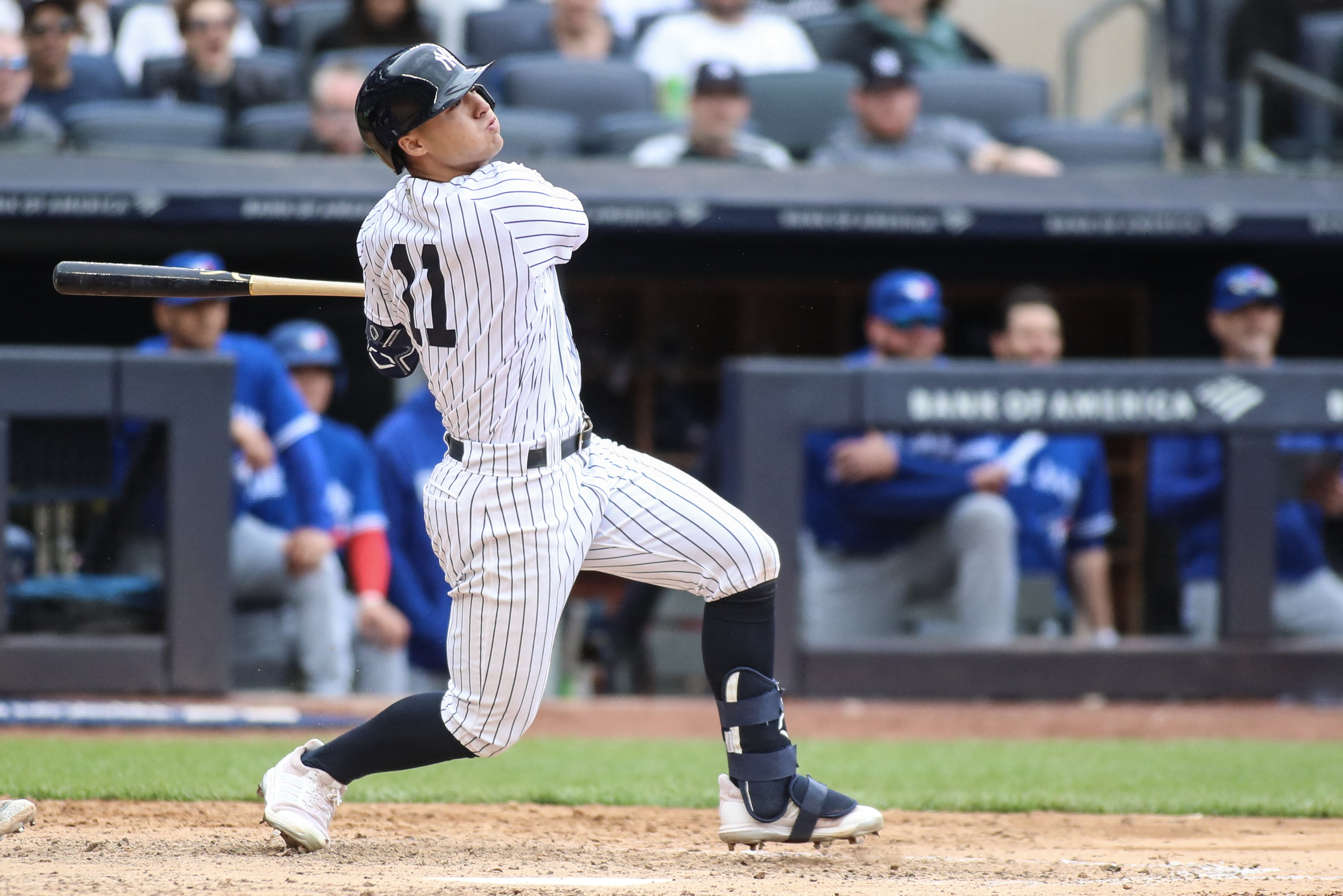 Gleyber Torres' walk-off single caps Yankees' win over Blue Jays