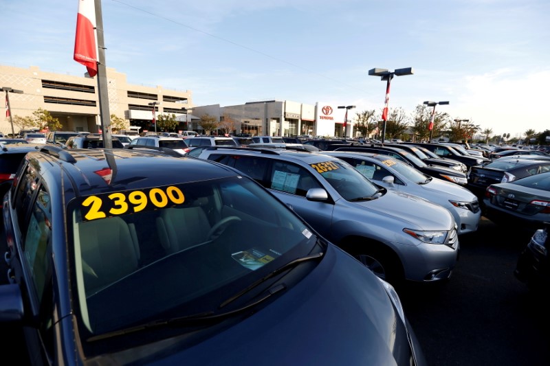 Vehicles for sale are pictured on the lot at AutoNation Toyota dealership in Cerritos, California December 9, 2015.   REUTERS/Mario Anzuoni/File Photo