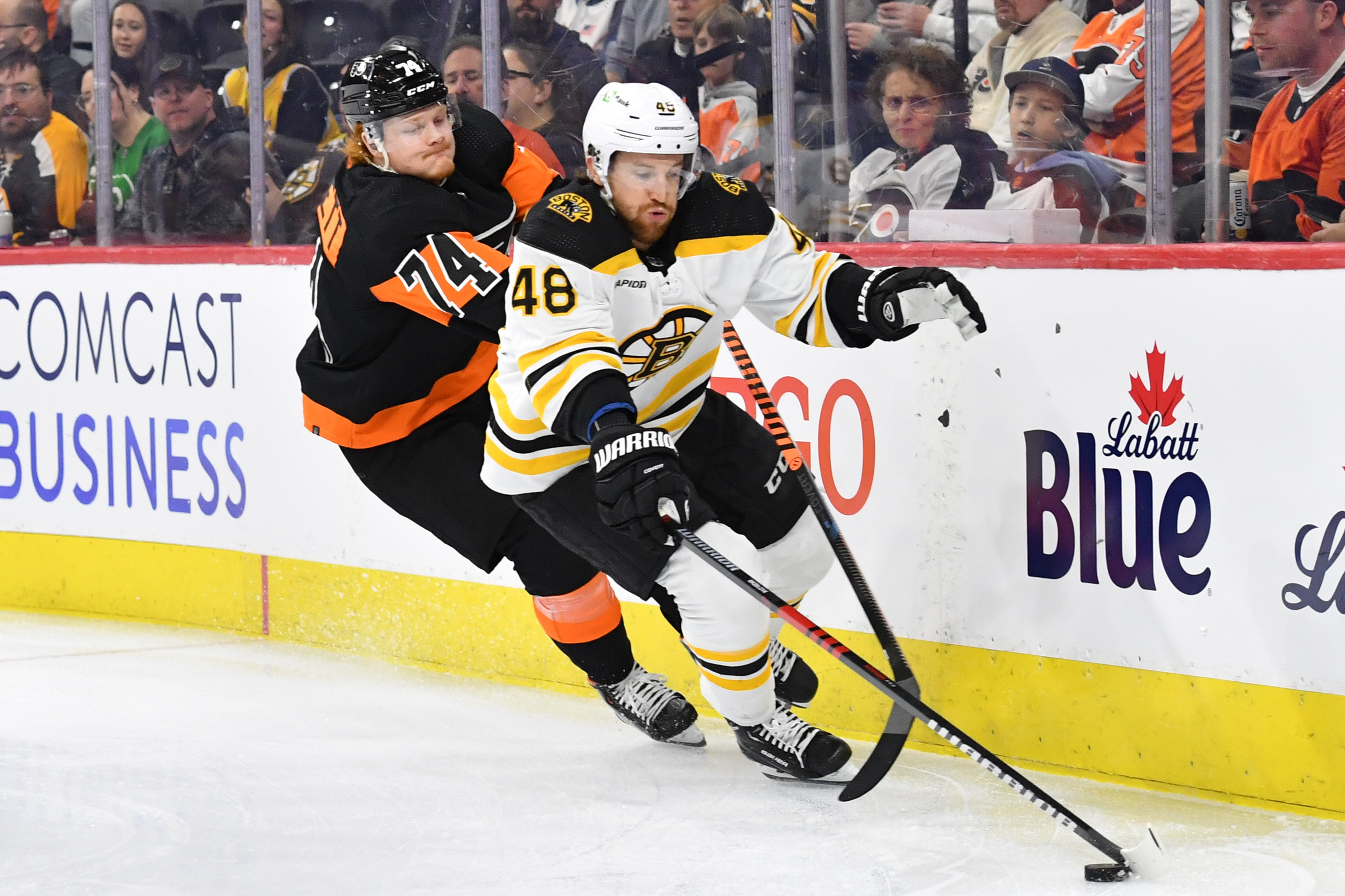 Bruins Clip Flyers For NHL-record 63rd Win | Reuters