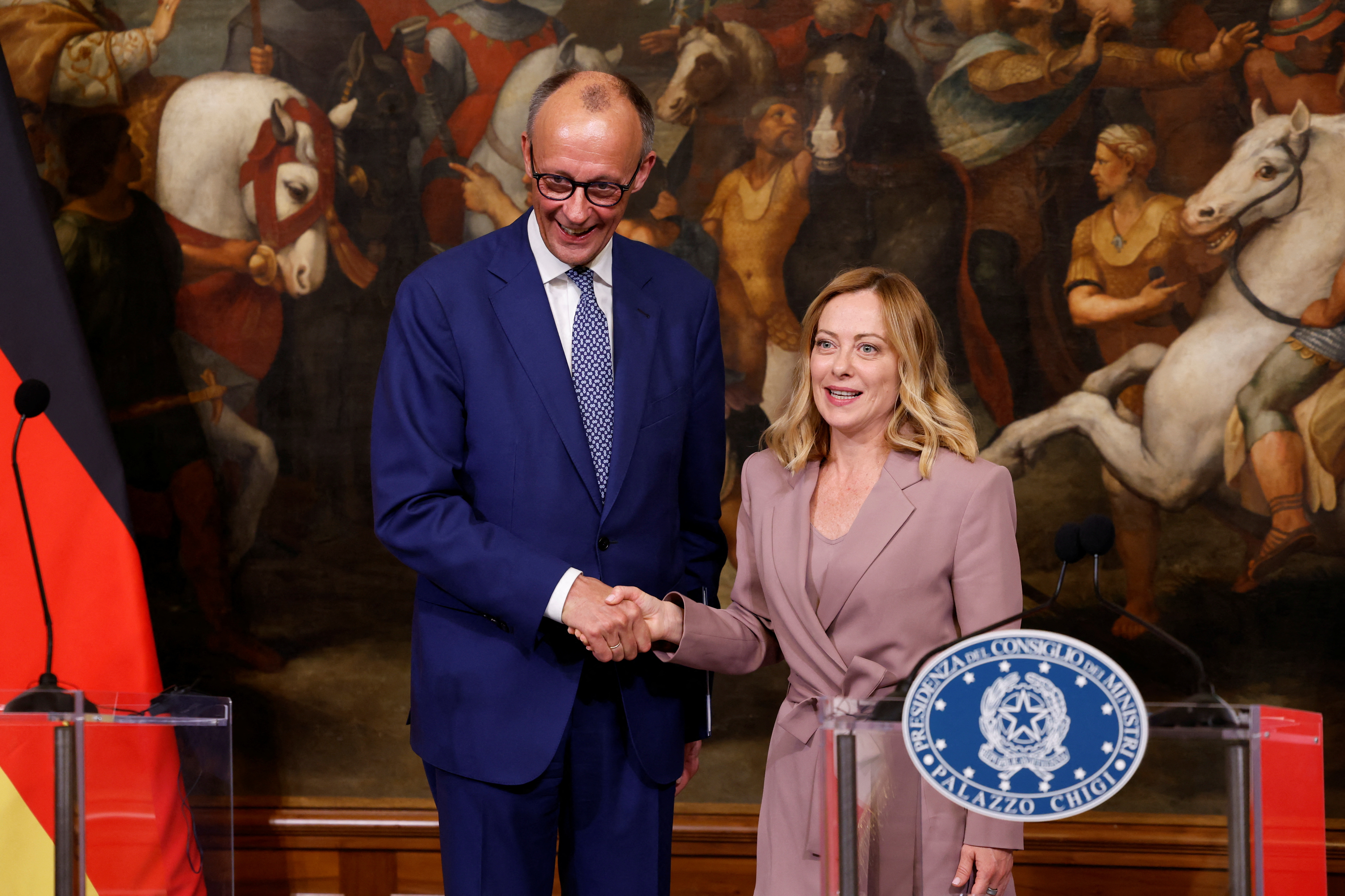 イタリア首相、EUのグリーン政策が「産業の砂漠化」招くと警告