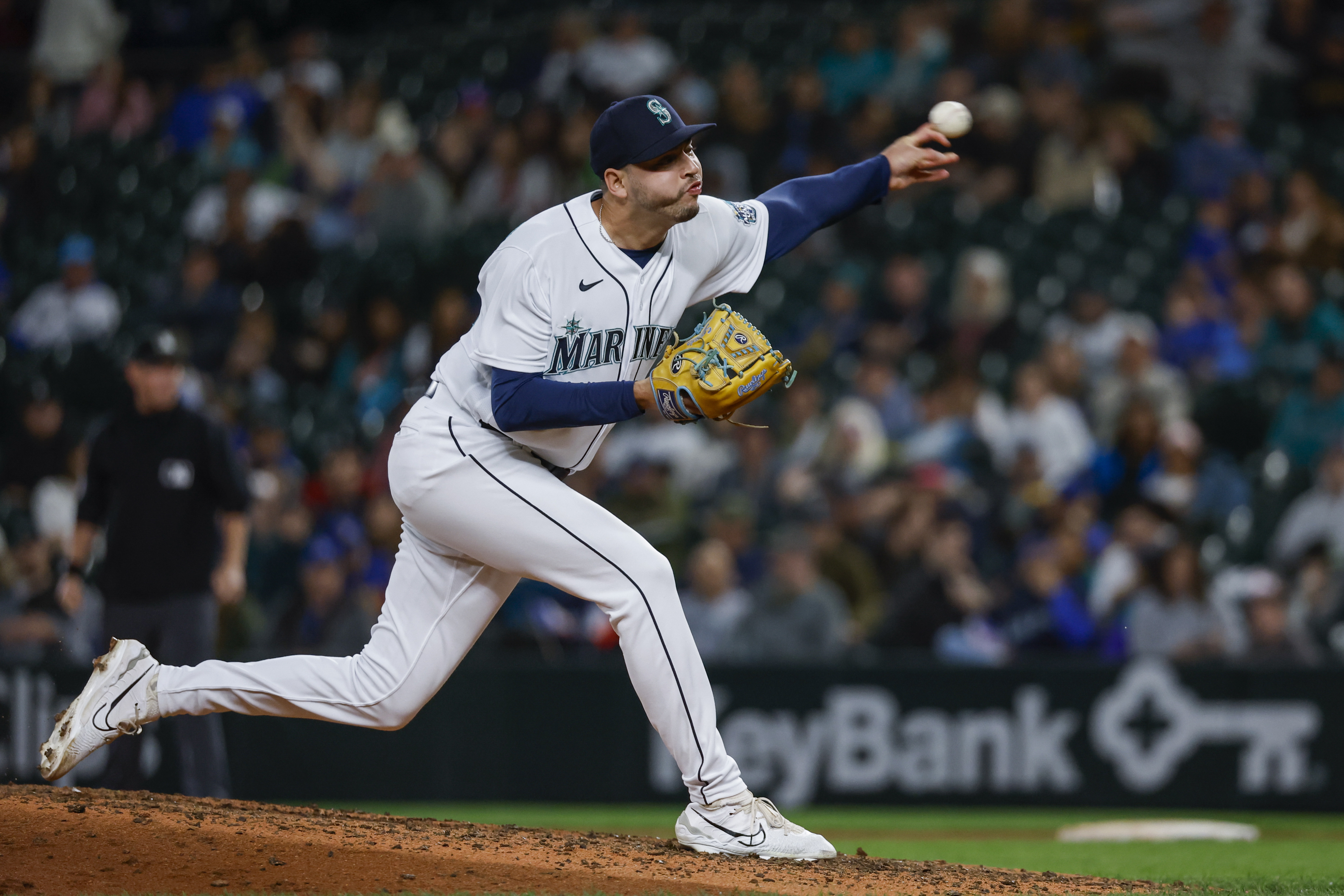 George Kirby, Mike Ford lead Mariners past Marlins