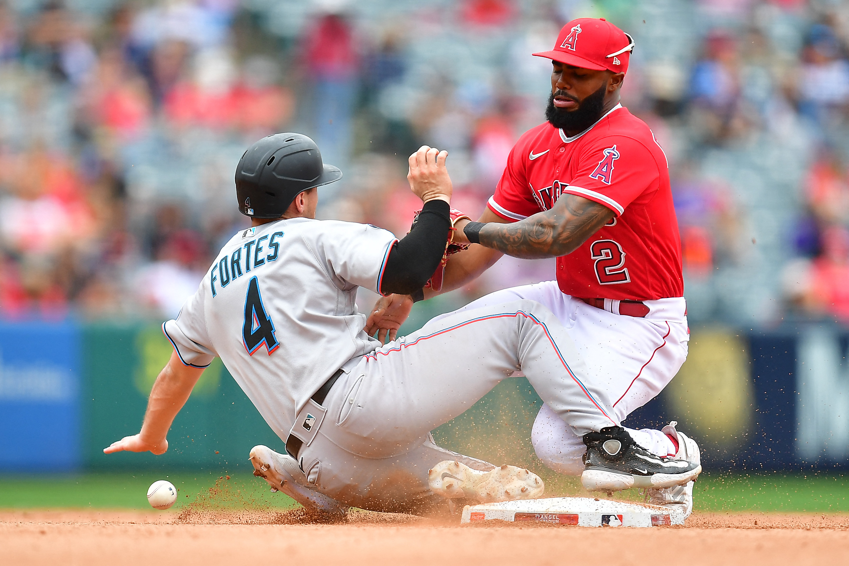 Nick Fortes, Eury Pérez lead Marlins past Angels 2-0 for series sweep - The  San Diego Union-Tribune