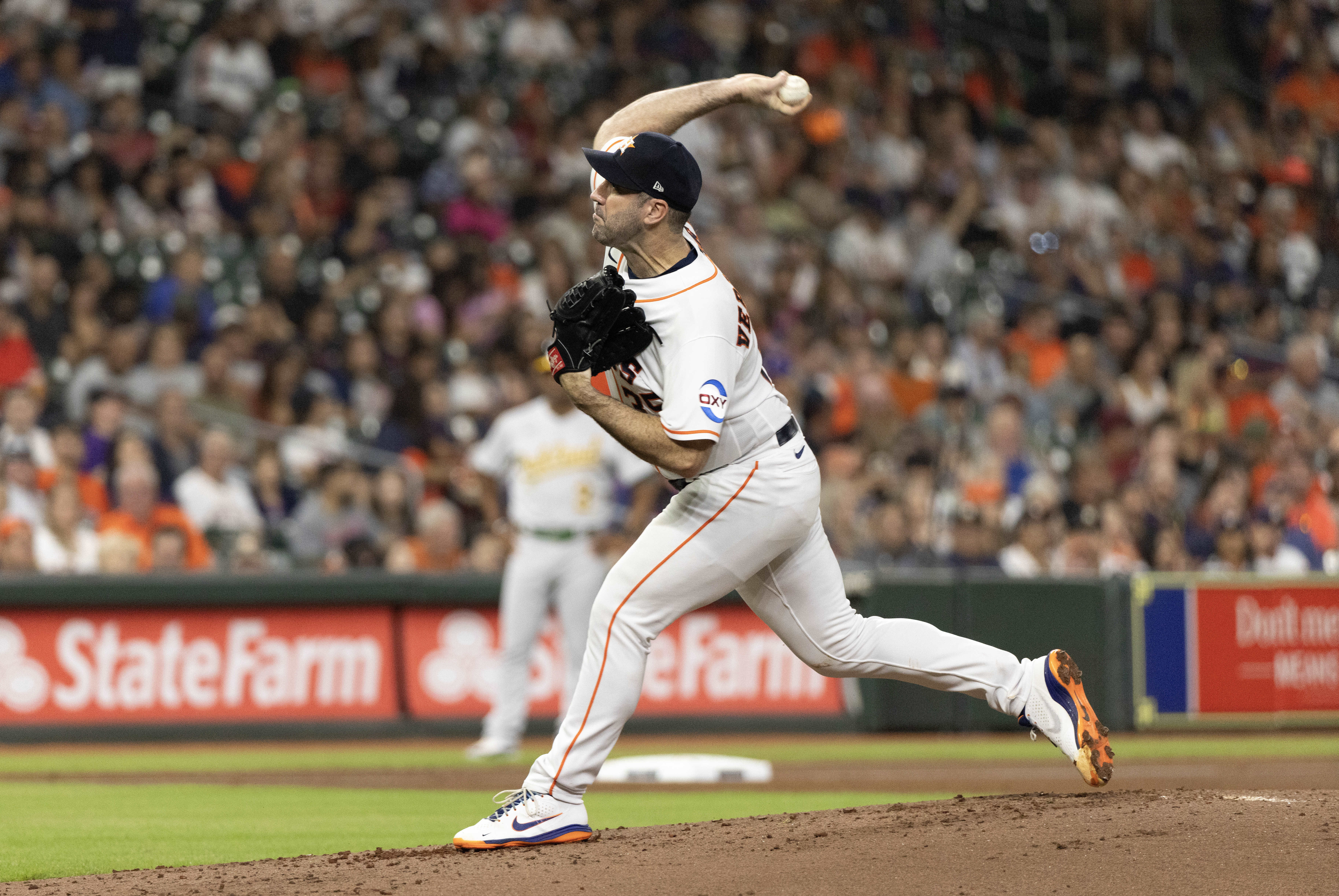 Shea Langeliers, A's handle Justin Verlander, Astros