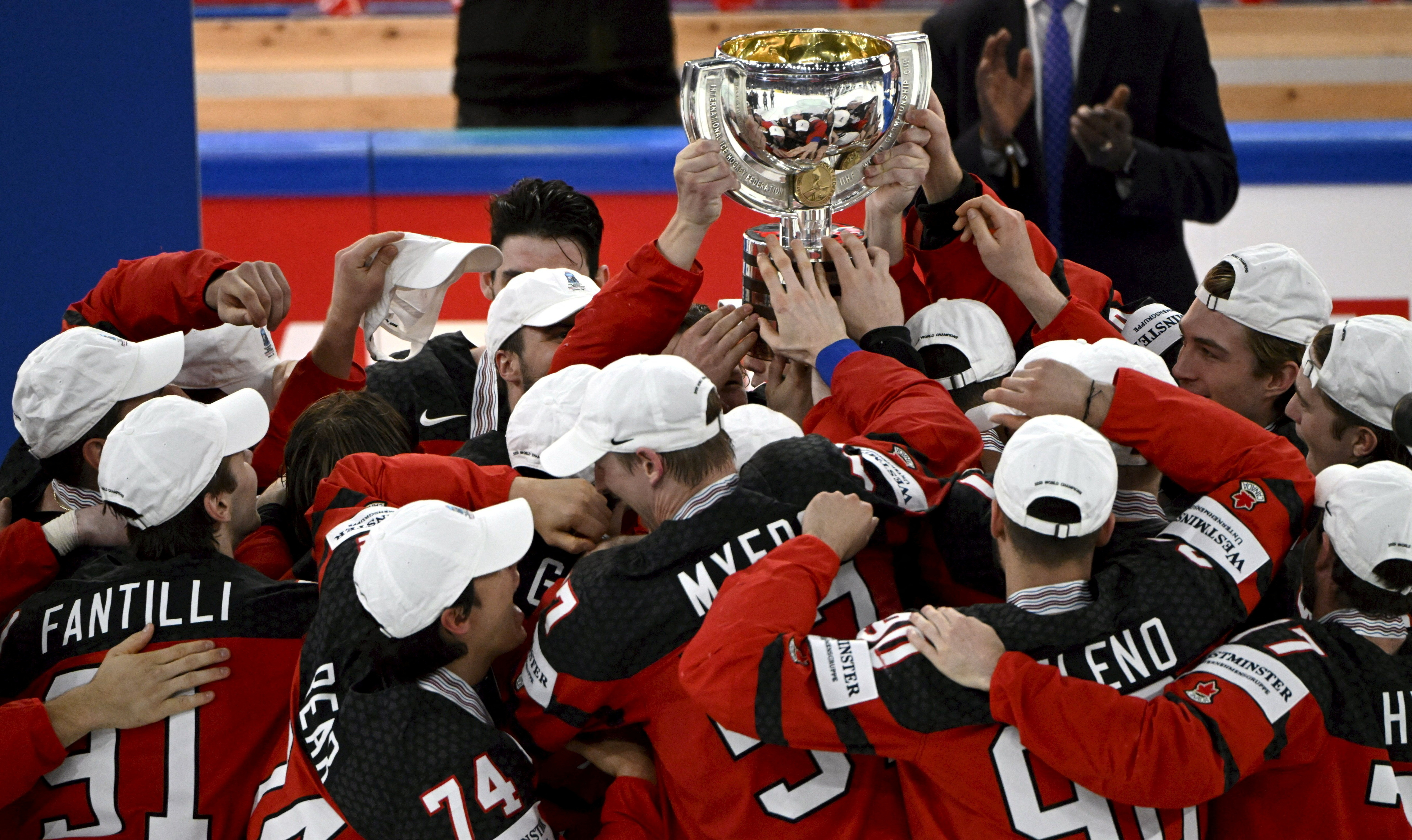 Ice Hockey-Canada defeat Germany to win World Championship gold Reuters