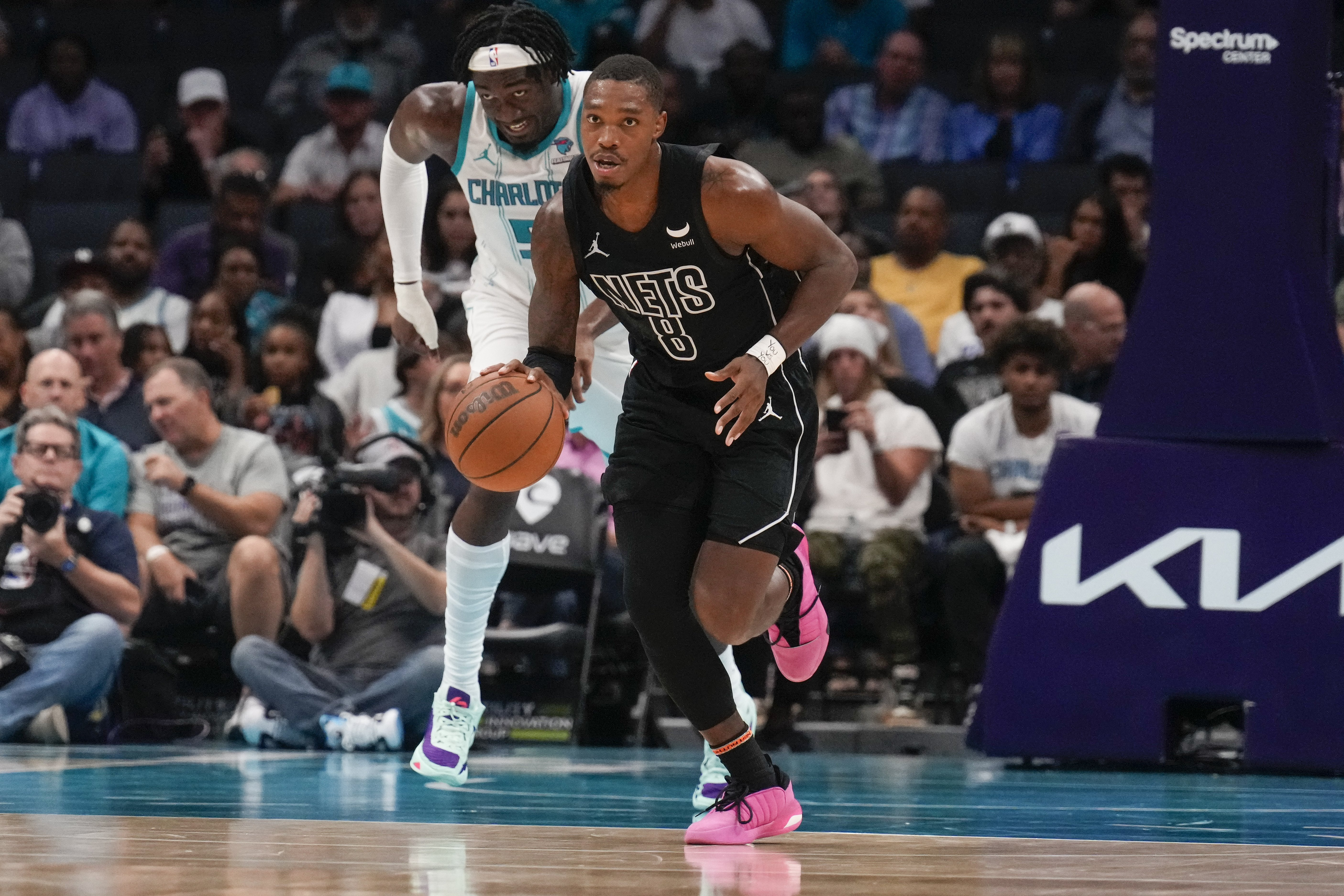 NBA - TONIGHT on NBA League Pass at 7pm/et, #8 in the East Charlotte  Hornets look for their 3rd straight win as they host #9 in the East  Brooklyn Nets! Stream the