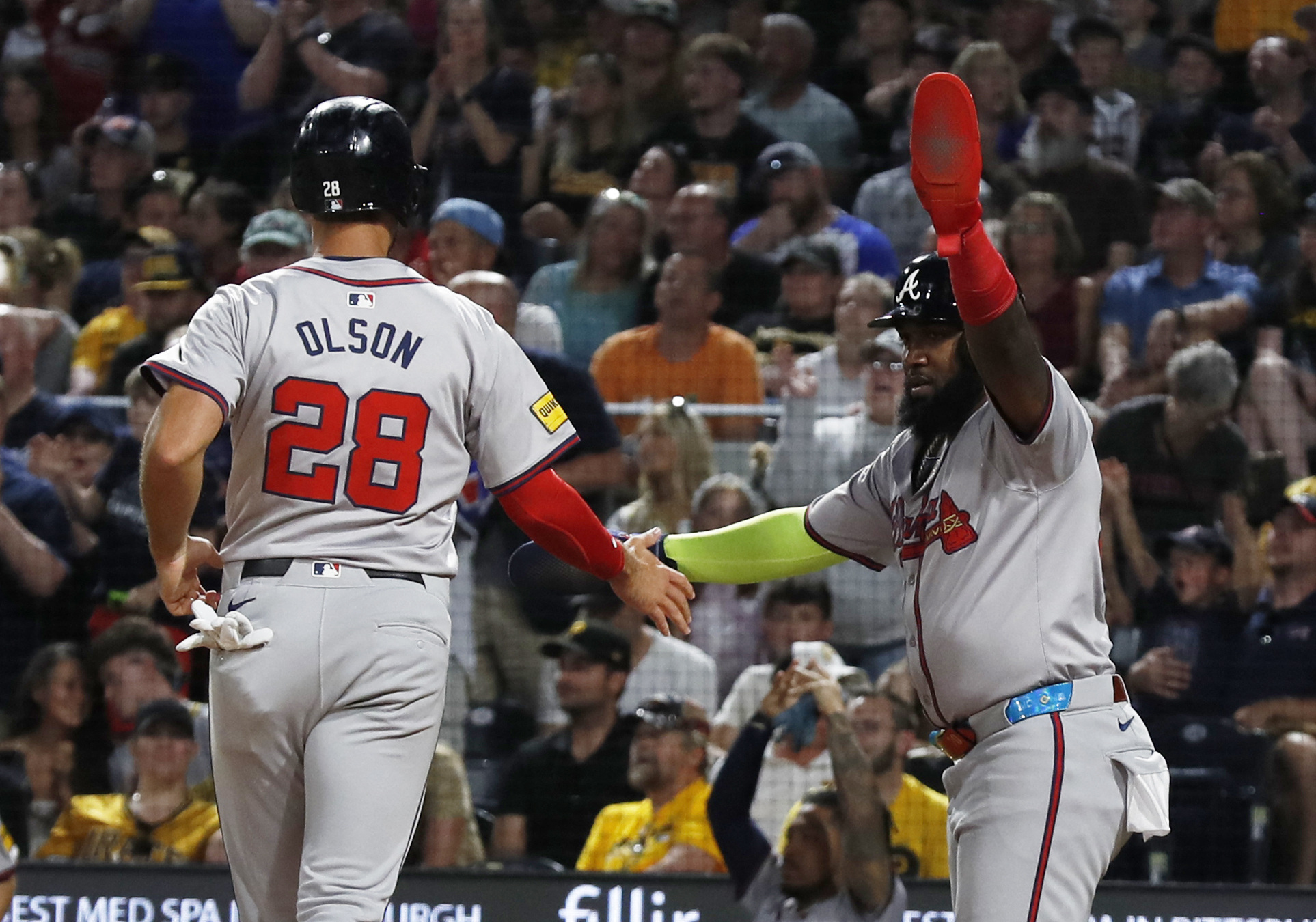 Nick Gonzales drives in four as Pirates pummel Braves 11-5 | Reuters