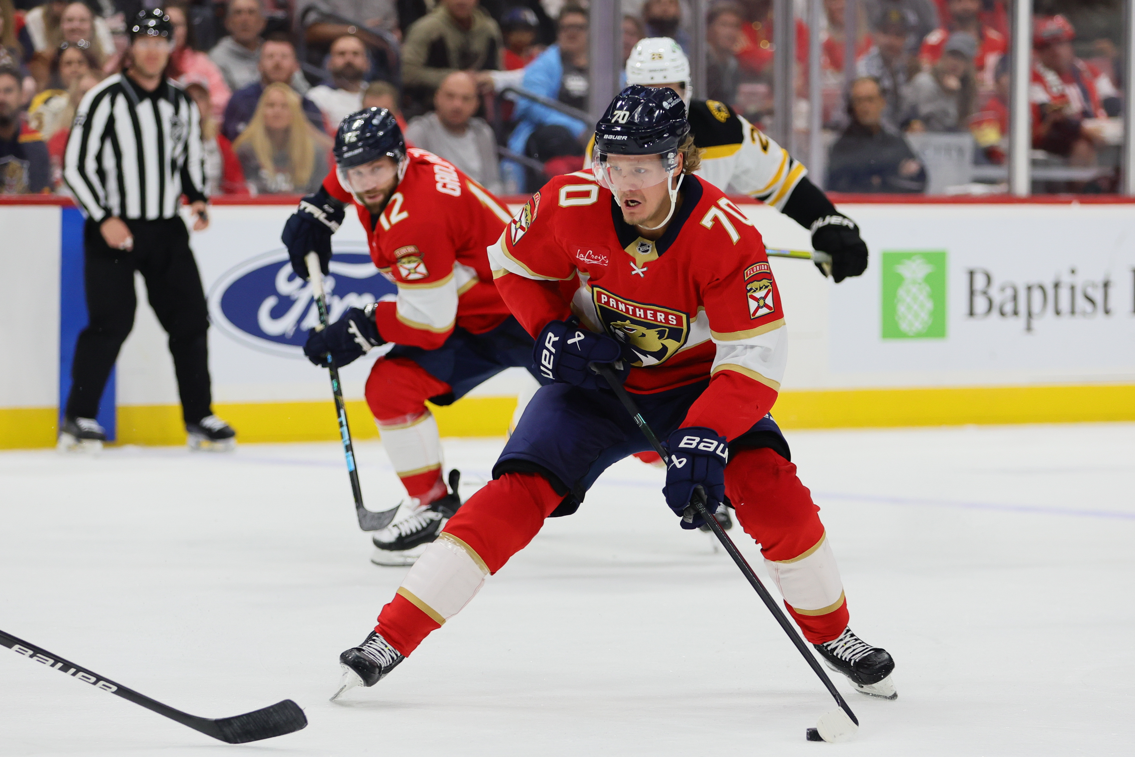 Sam champion Panthers top Bruins in opener Reuters