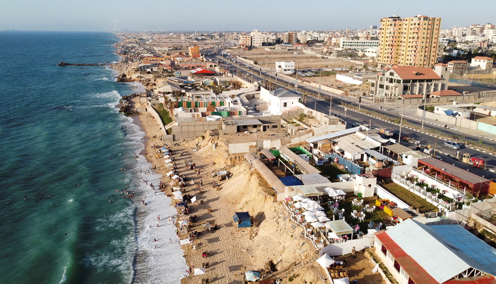 For the first time in years, Gazans enjoy clean seawater | Reuters