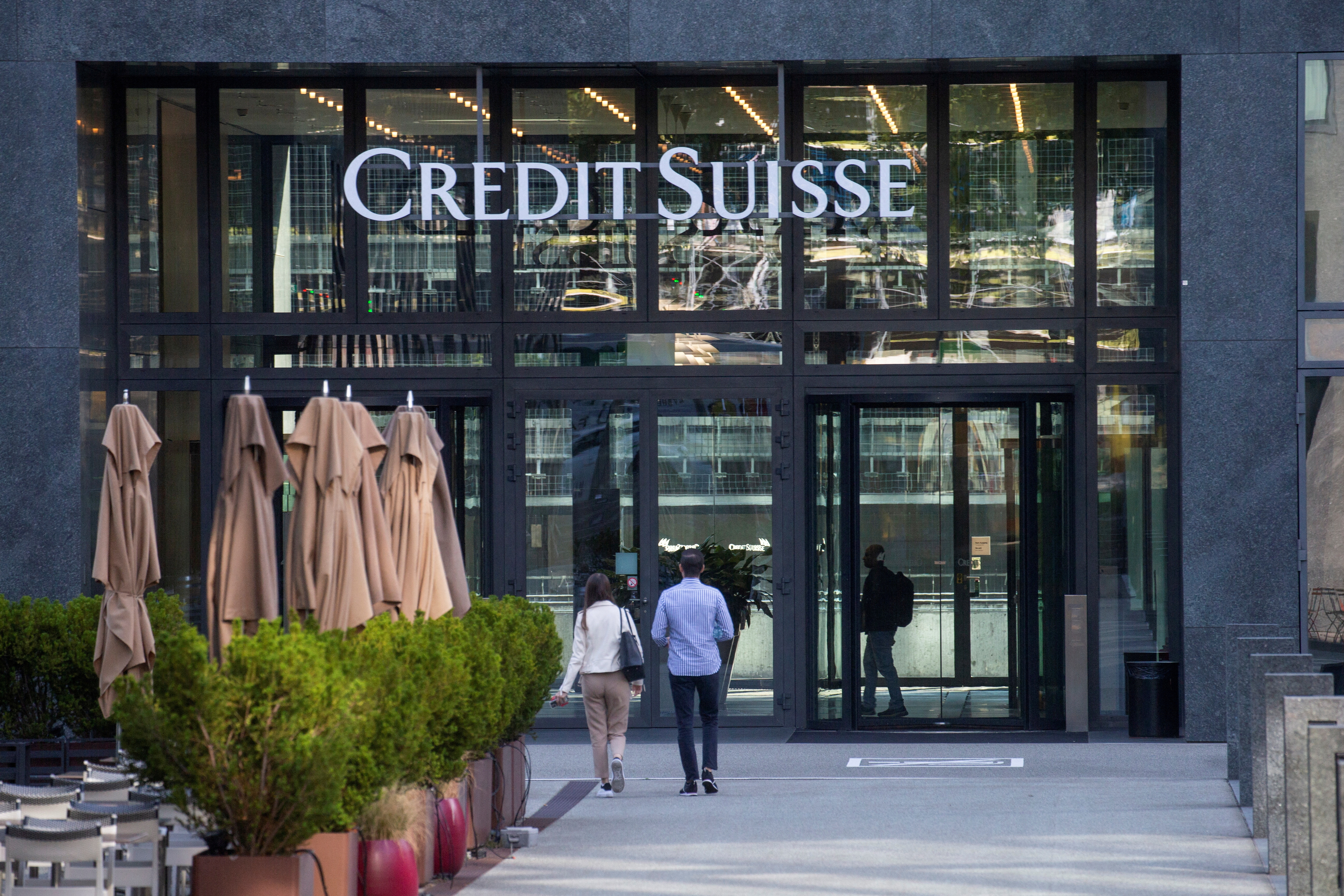 Credit Suisse shares fall despite moves to calm investor concerns