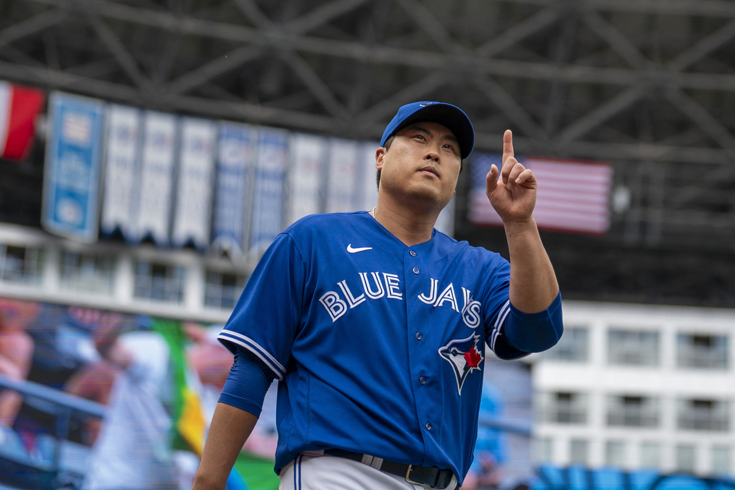 Varsho has 5 RBIs, Ryu gets first win since surgery as Jays avoid sweep,  beat Cubs 11-4 - Newsday