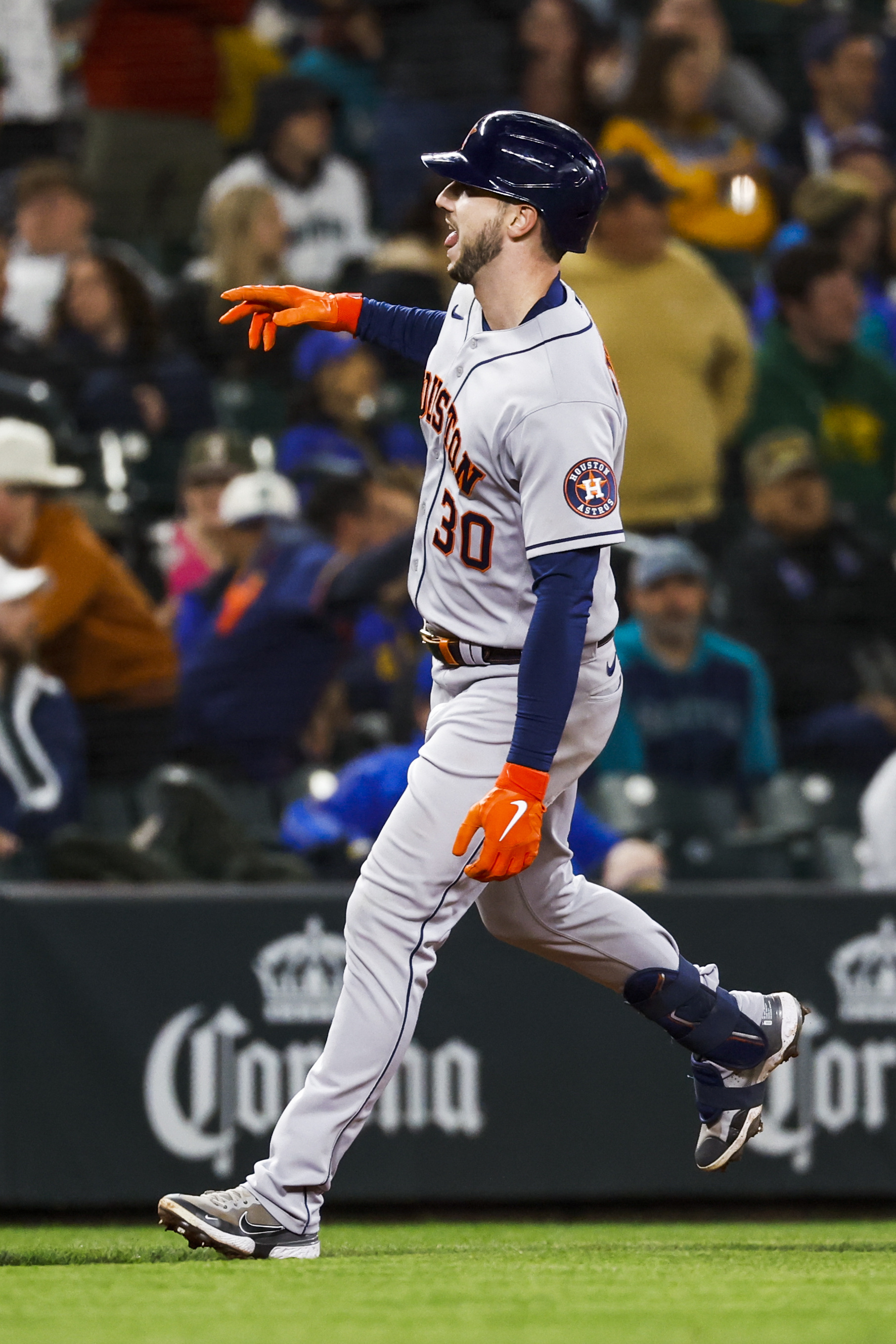 Kyle Tucker's Late HR Lifts Astros Over Mariners | Reuters