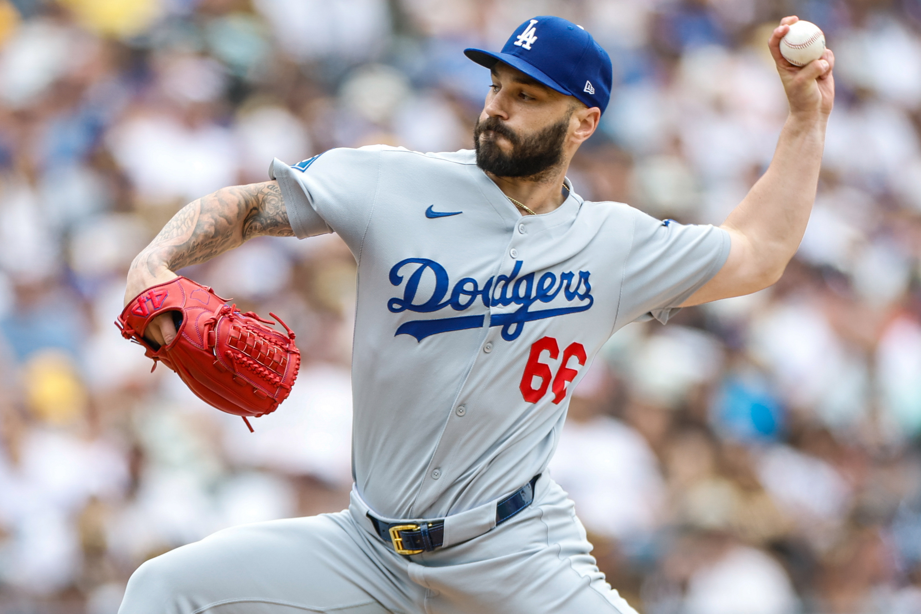 【説明必読】Dodgers Teoscar Hernández ボブルヘッド Teoscar Hernandez Bobblehead- LA Dodgers Giveaway 8-20-24 | eBay