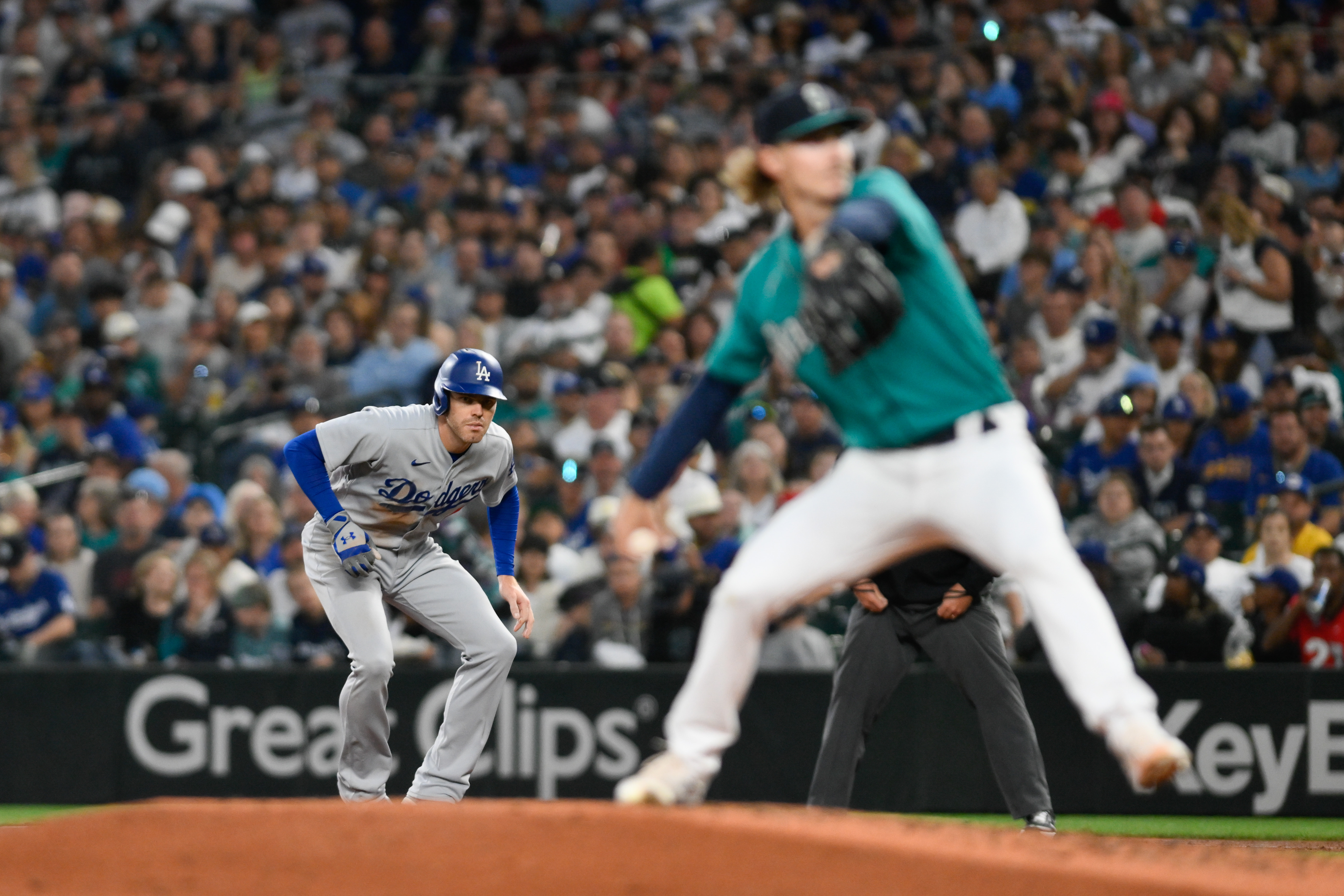 Dodgers clinch National Leage West title for 10th time in 11 seasons with  6-2 win over Seattle - ABC7 Los Angeles