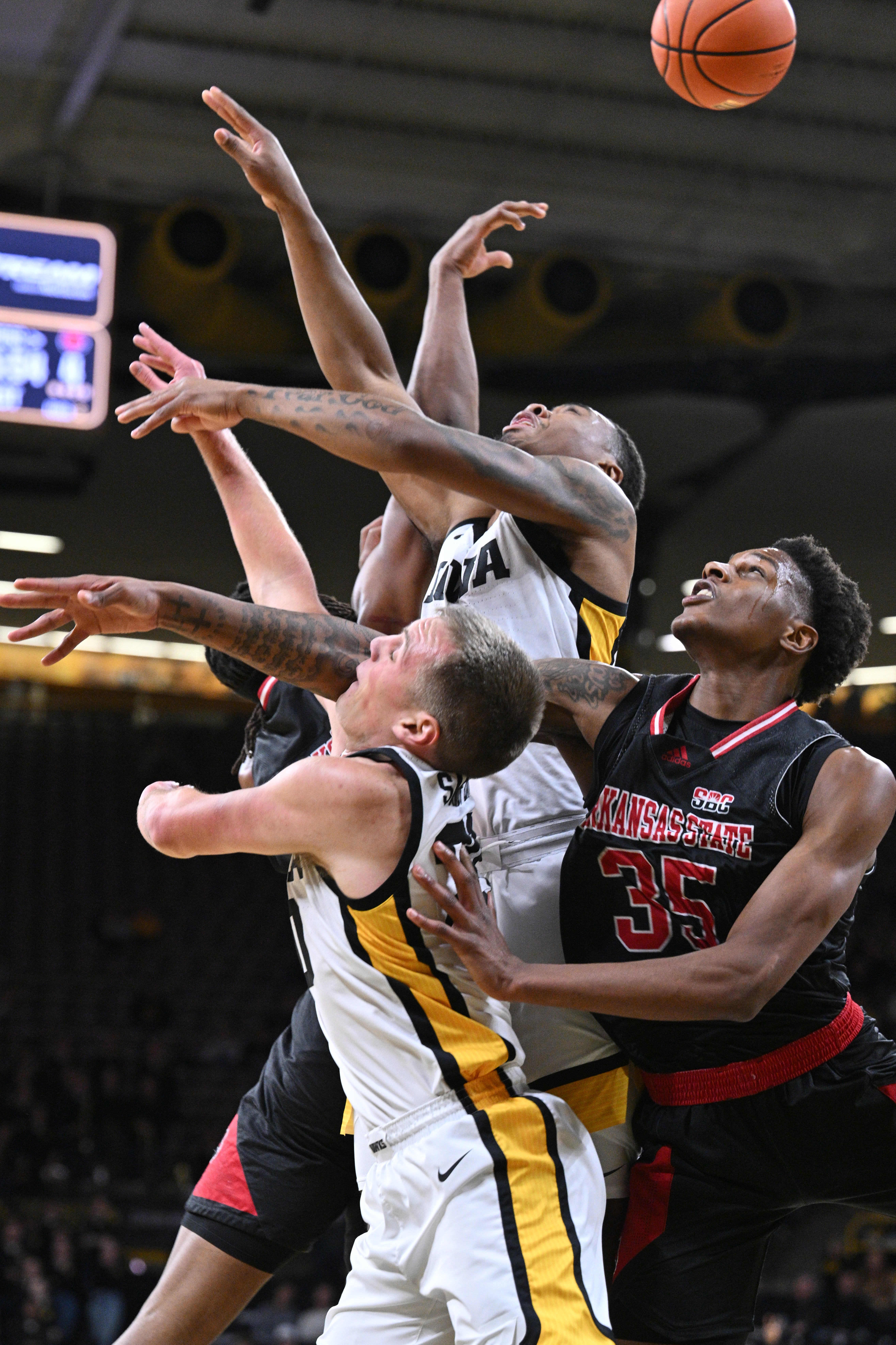 Iowa men's basketball scrapes by Arkansas State, 88-74, in game