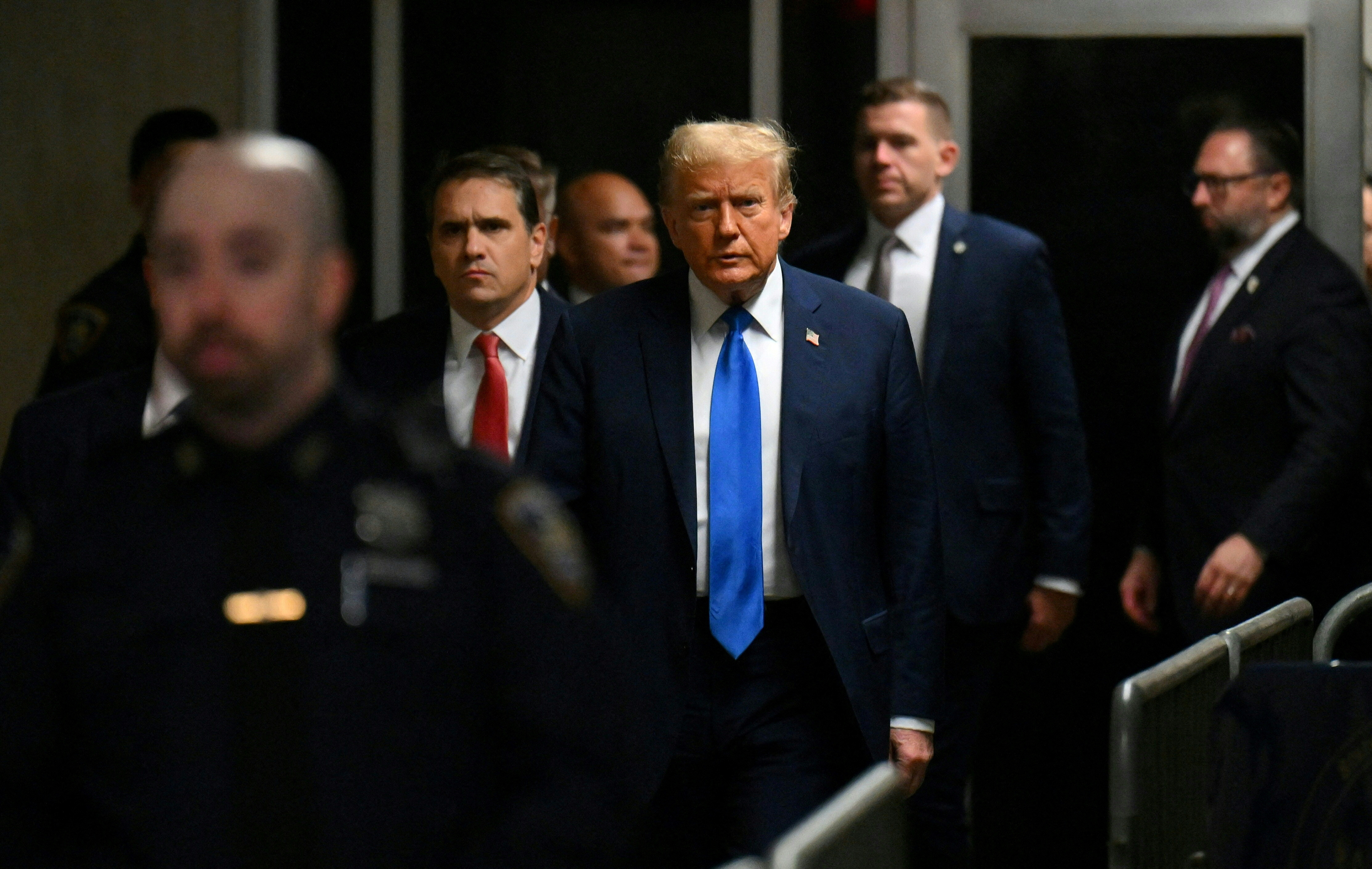Continúa en Nueva York el juicio penal del expresidente estadounidense Trump por cargos de falsificación de registros comerciales