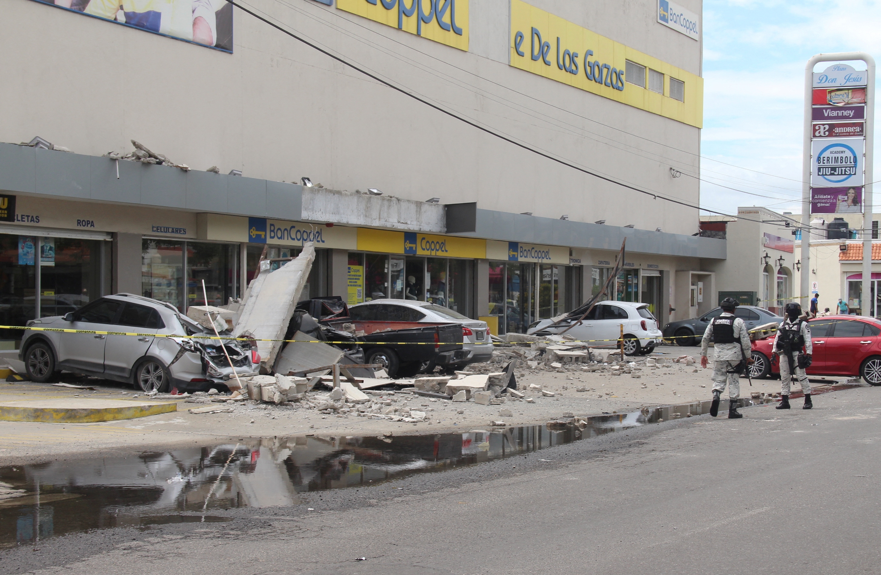 Over 200 buildings damaged in Mexico quake that killed 2: Official - The  Weather Network