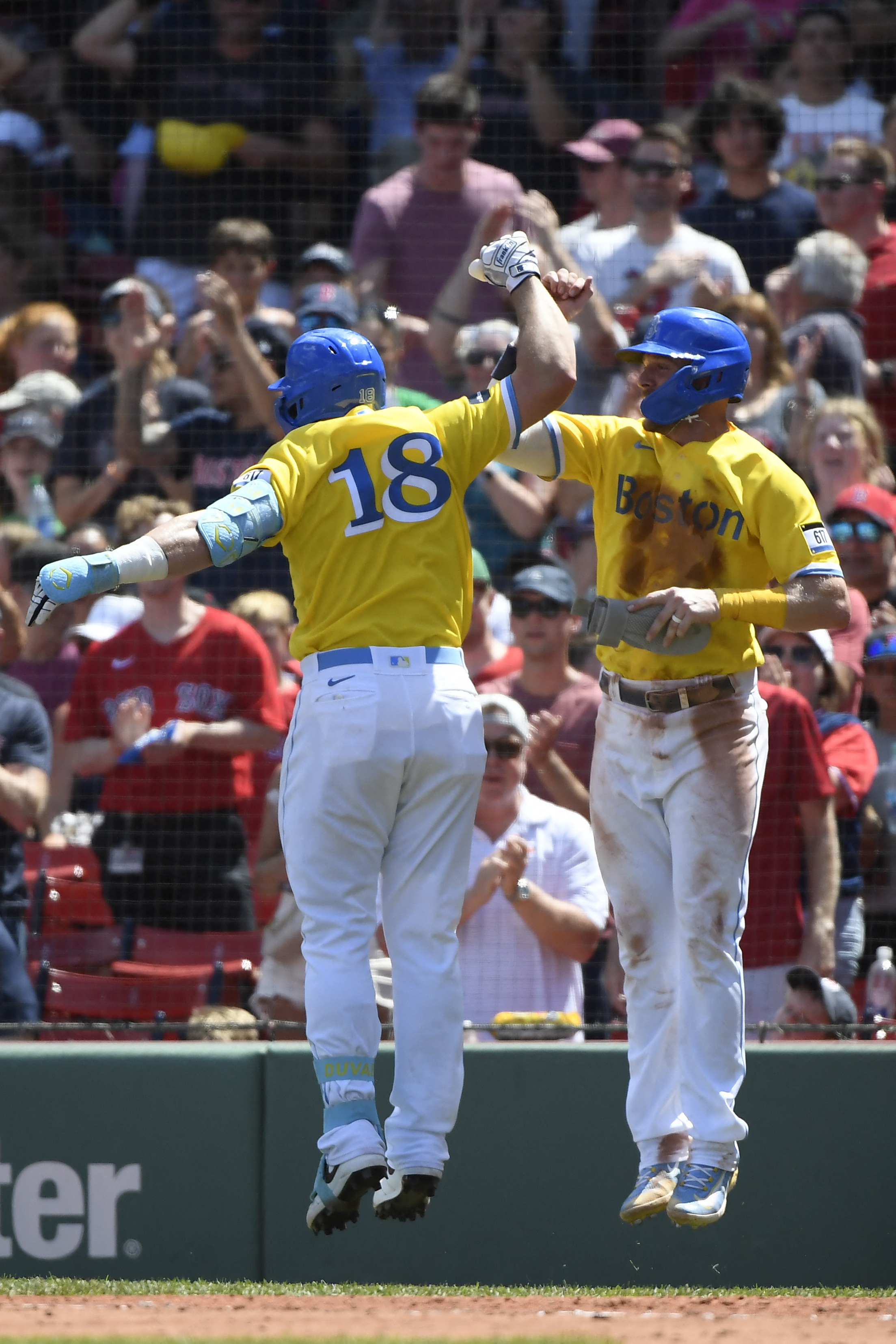 Story's big day, Duvall's three-run homer power Red Sox past Tigers 6-3