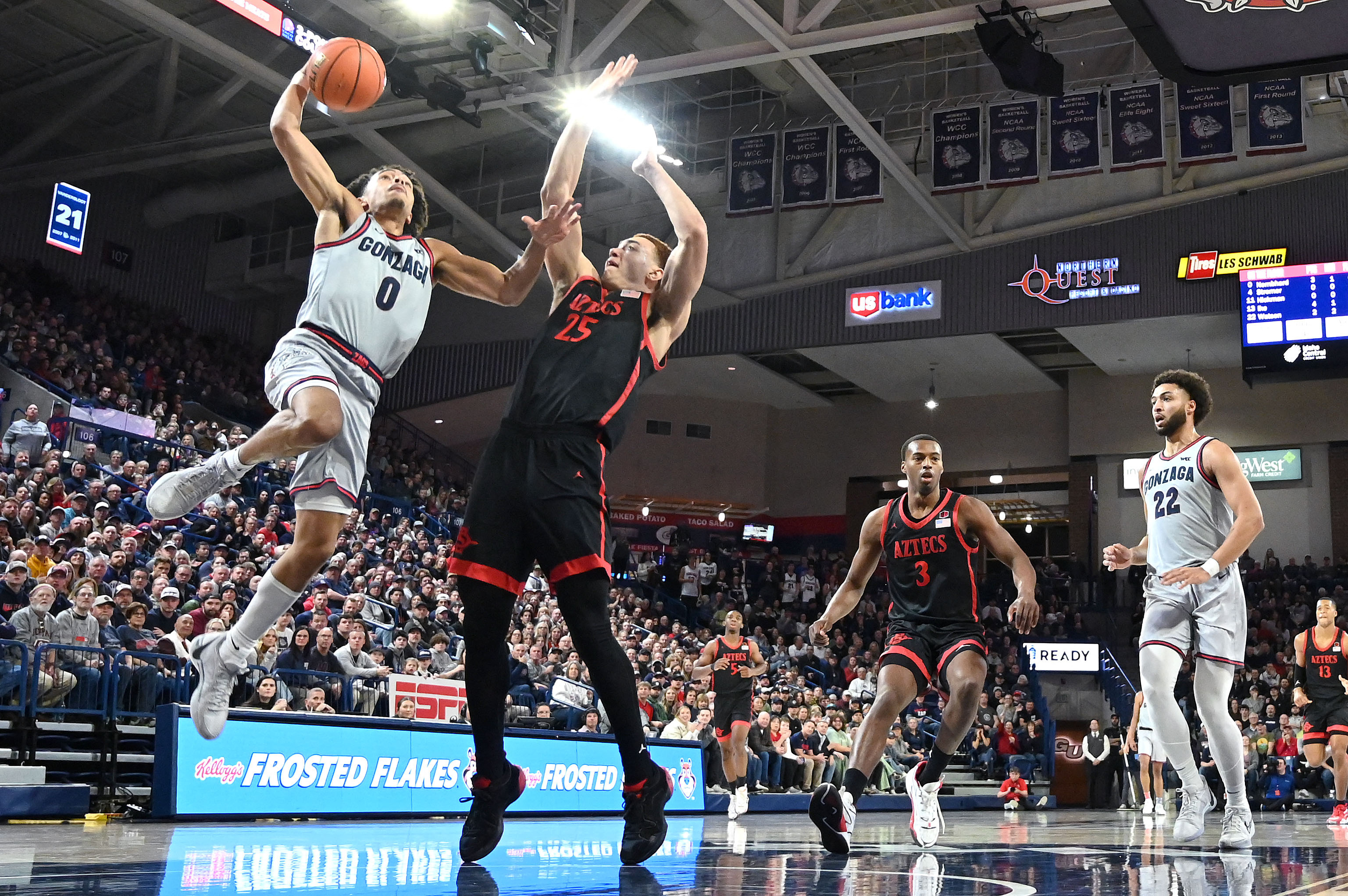 San Diego State Pulls Off Upset Of No. 13 Gonzaga | Reuters